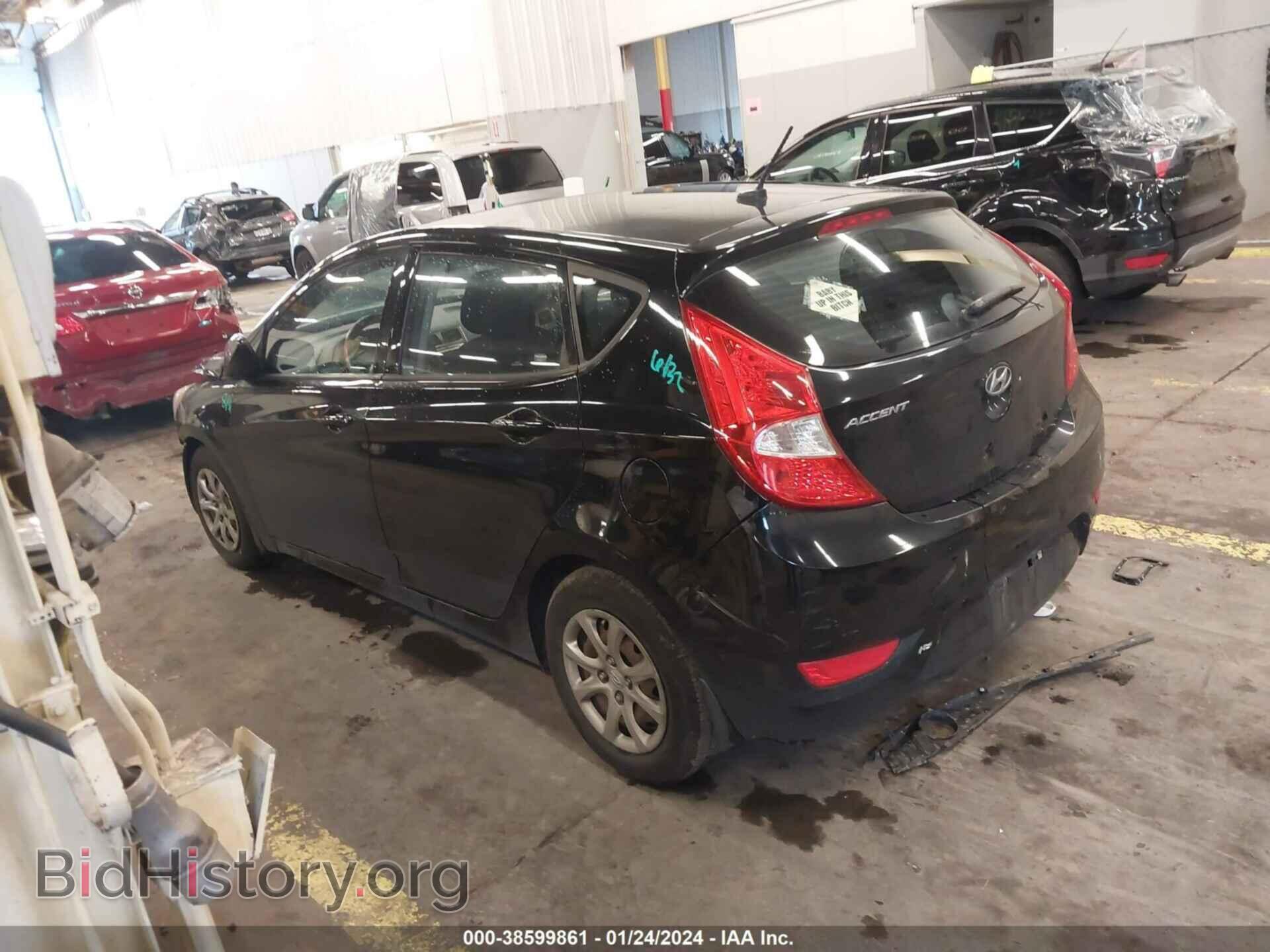 2014 HYUNDAI ACCENT - VIN: KMHCT5AE6EU177191 - Фото 3