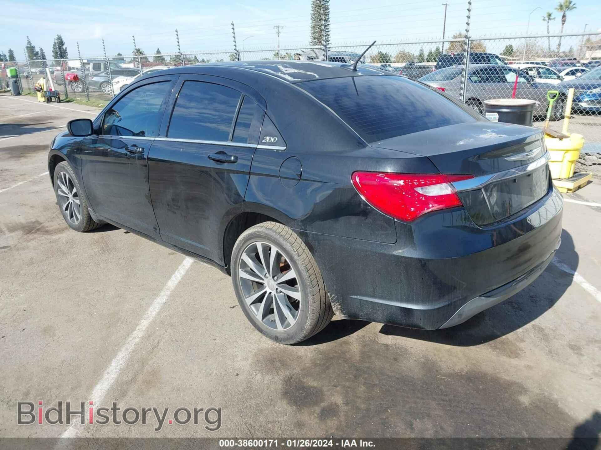 2013 CHRYSLER 200 - VIN: 1C3CCBBB7DN612417 - Photo 3