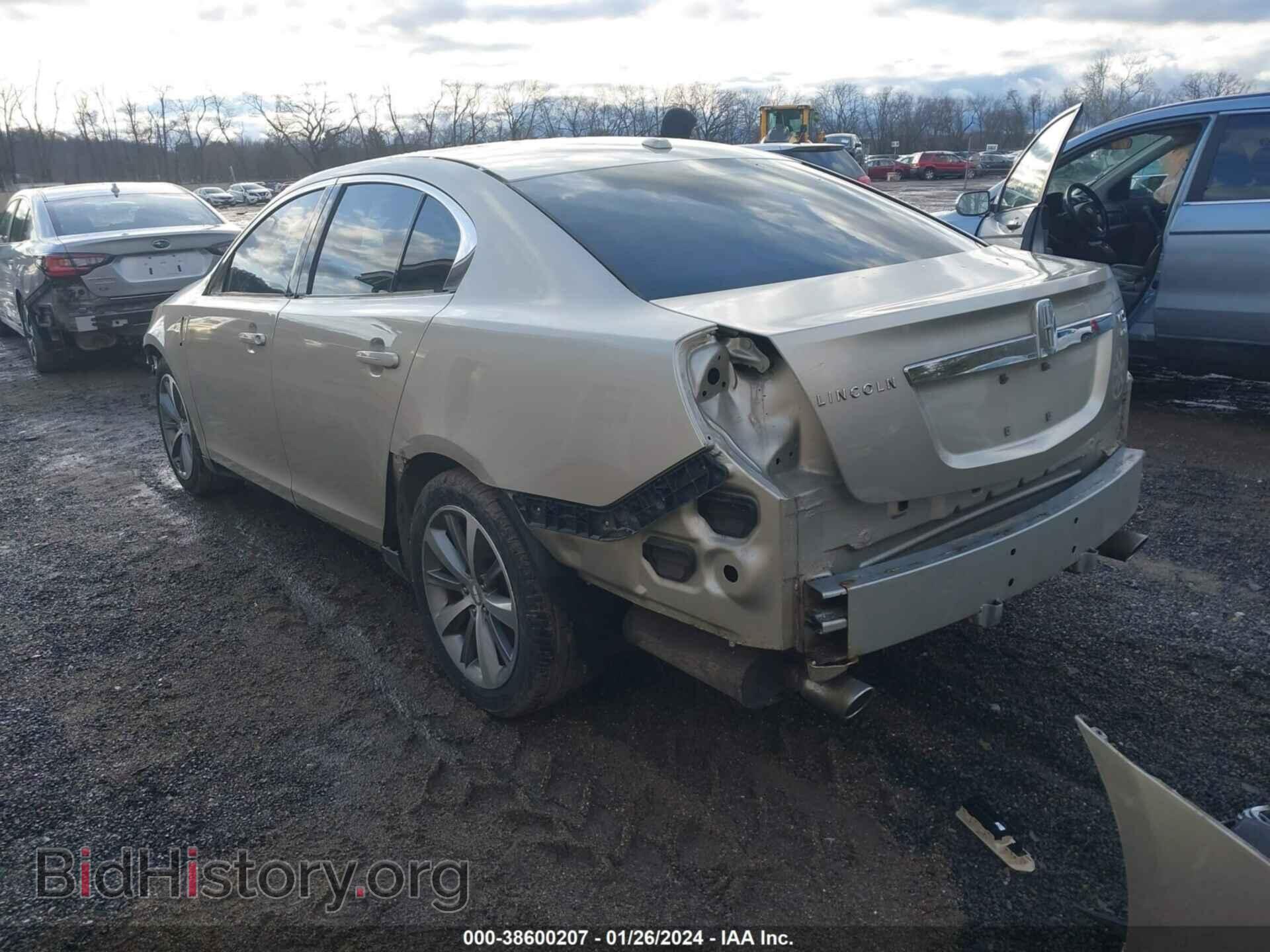 2010 LINCOLN MKS - VIN: 1LNHL9ERXAG601457 - Фото 3