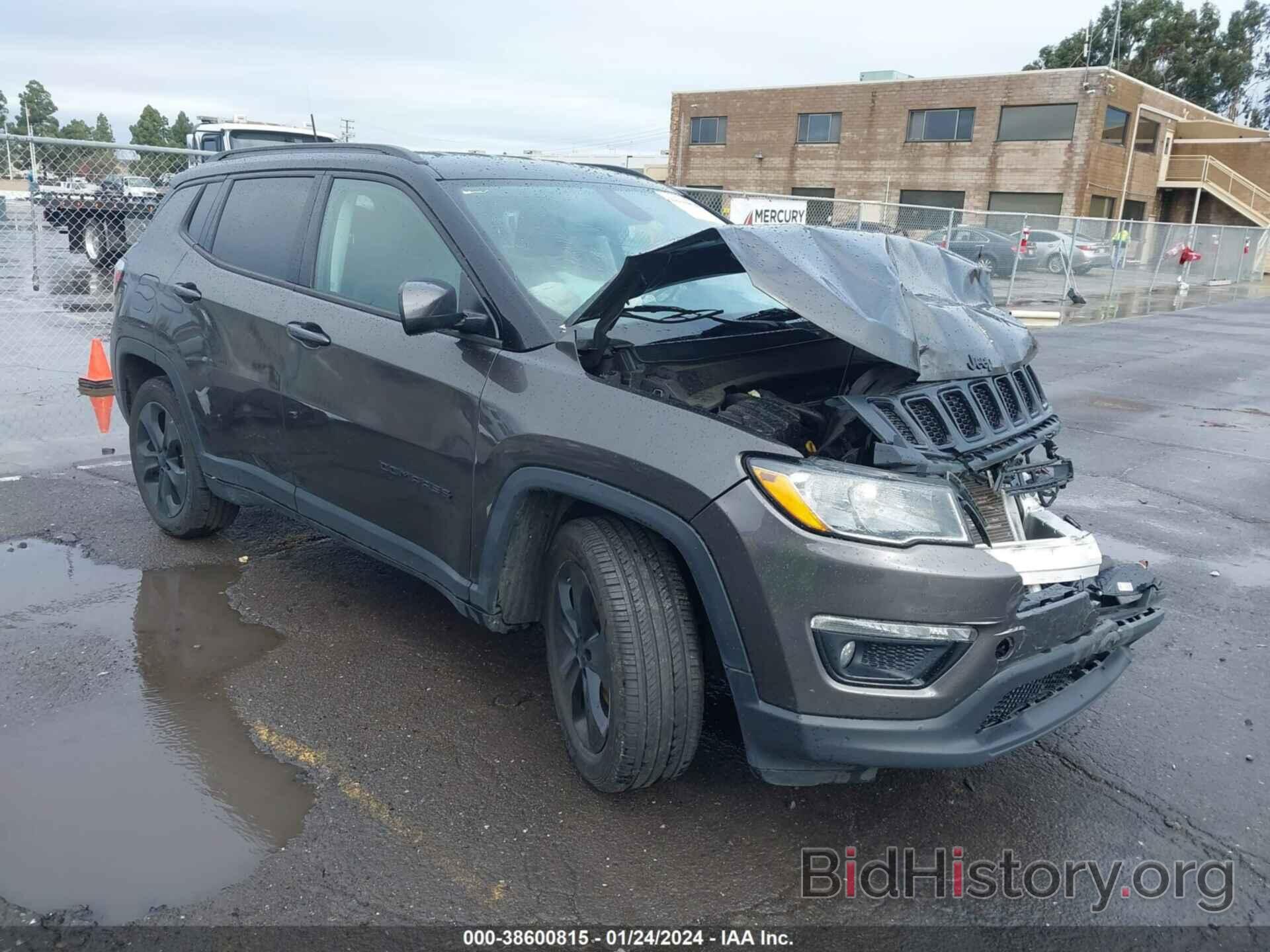 Photo 3C4NJCBB0KT815159 - JEEP COMPASS 2019