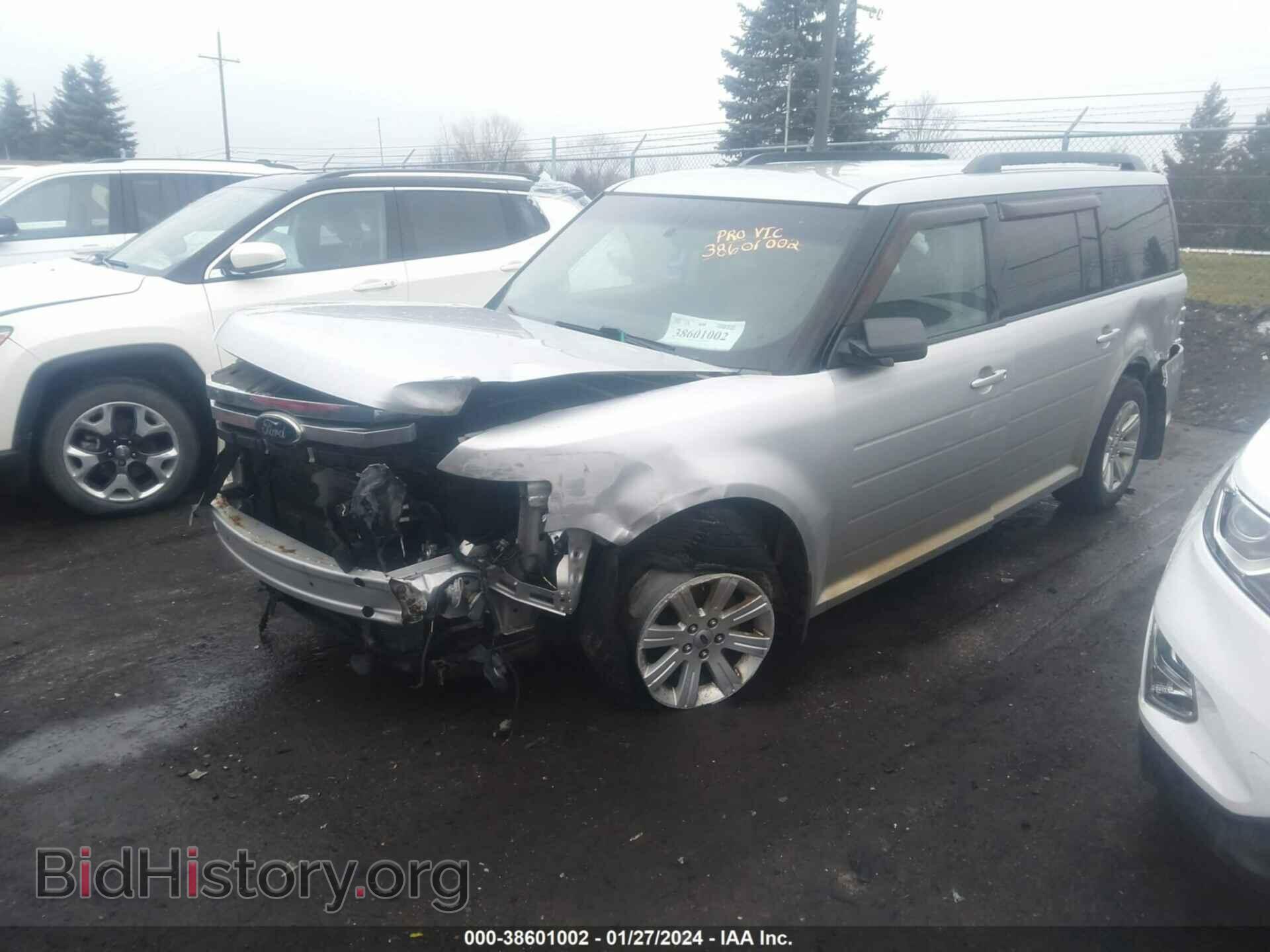 2011 FORD FLEX - VIN: 2FMGK5BC3BBD02201 - Photo 2