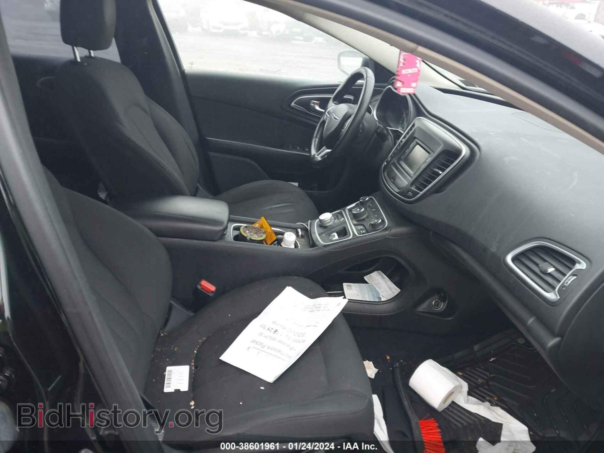 2015 CHRYSLER 200 - VIN: 1C3CCCAB8FN695592 - Фото 5