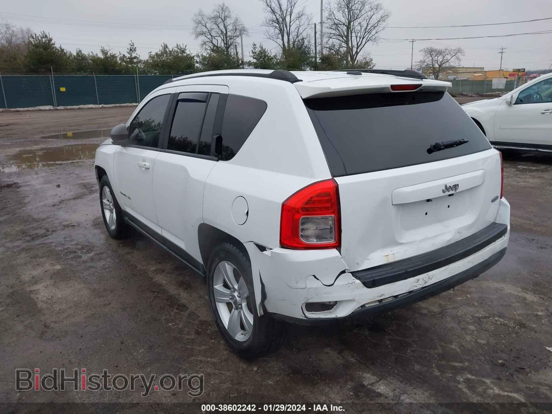 2012 JEEP COMPASS - VIN: 1C4NJCEA1CD634324 - Photo 3