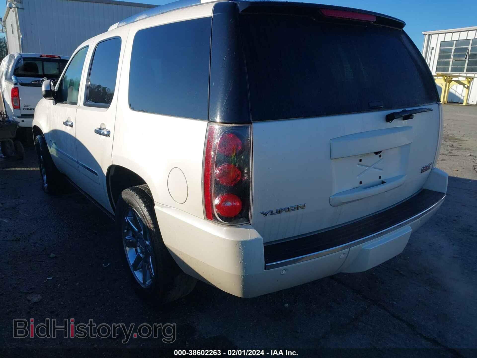 2014 GMC YUKON - VIN: 1GKS1EEF2ER129994 - Фото 3