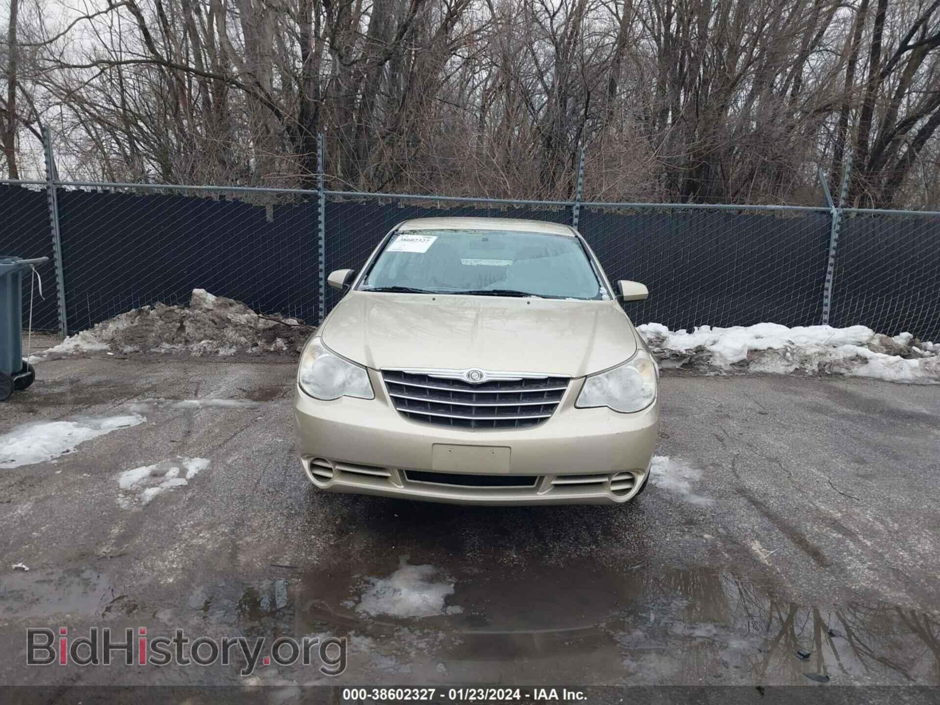 2010 CHRYSLER SEBRING - VIN: 1C3CC5FB7AN180709 - Фото 6