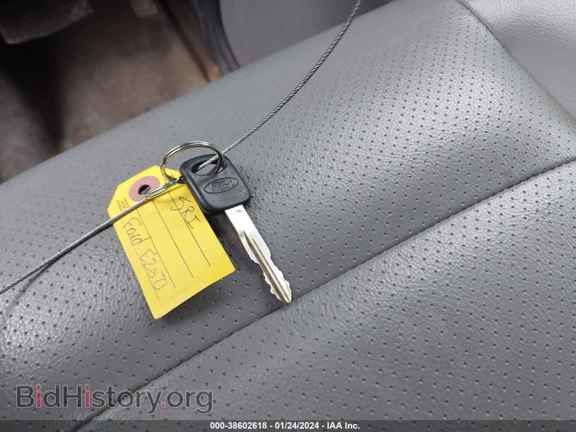 2013 FORD E-250 - VIN: 1FTNE2EW0DDB11582 - Фото 11