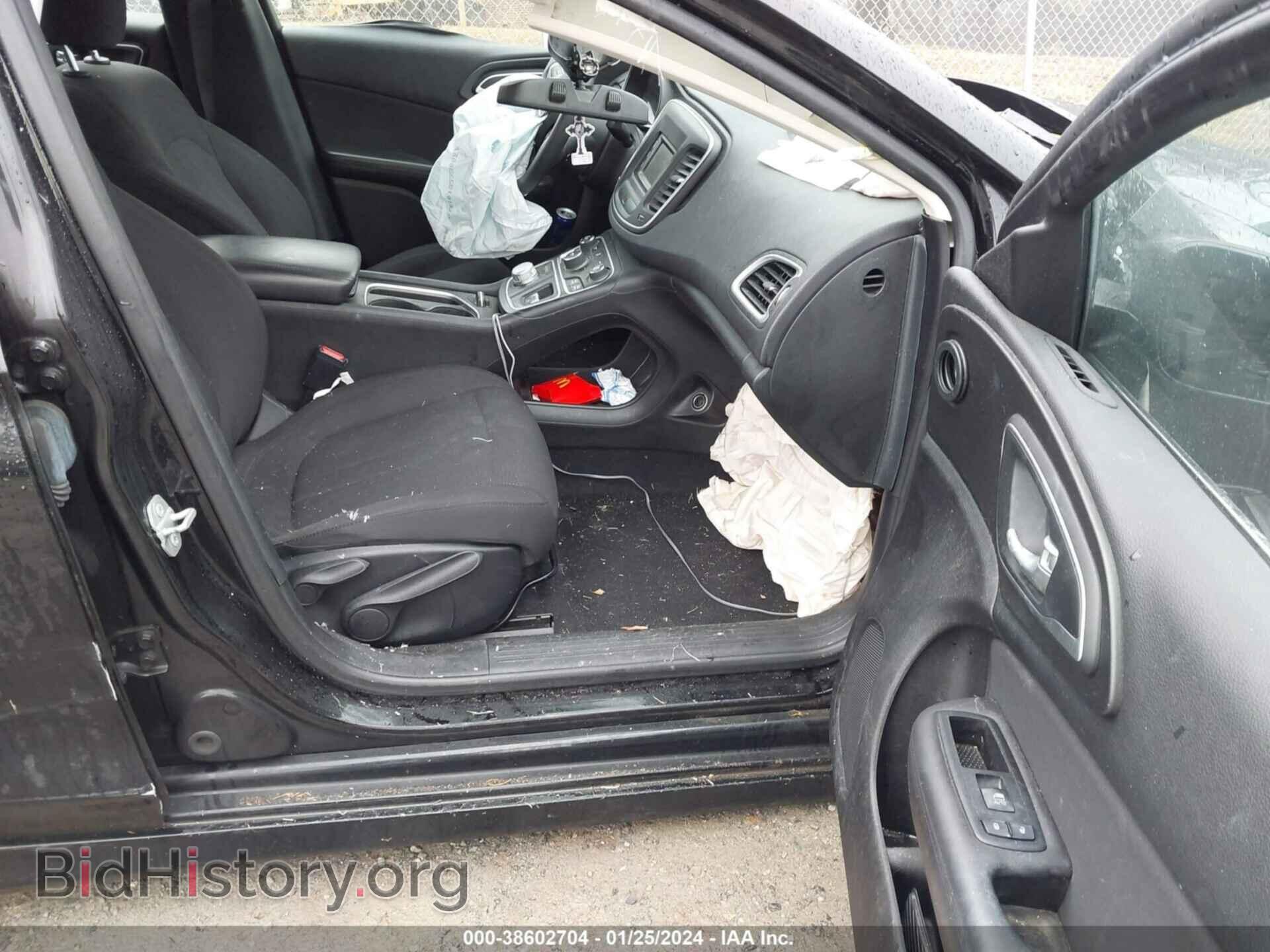 2015 CHRYSLER 200 - VIN: 1C3CCCAB0FN558629 - Photo 5