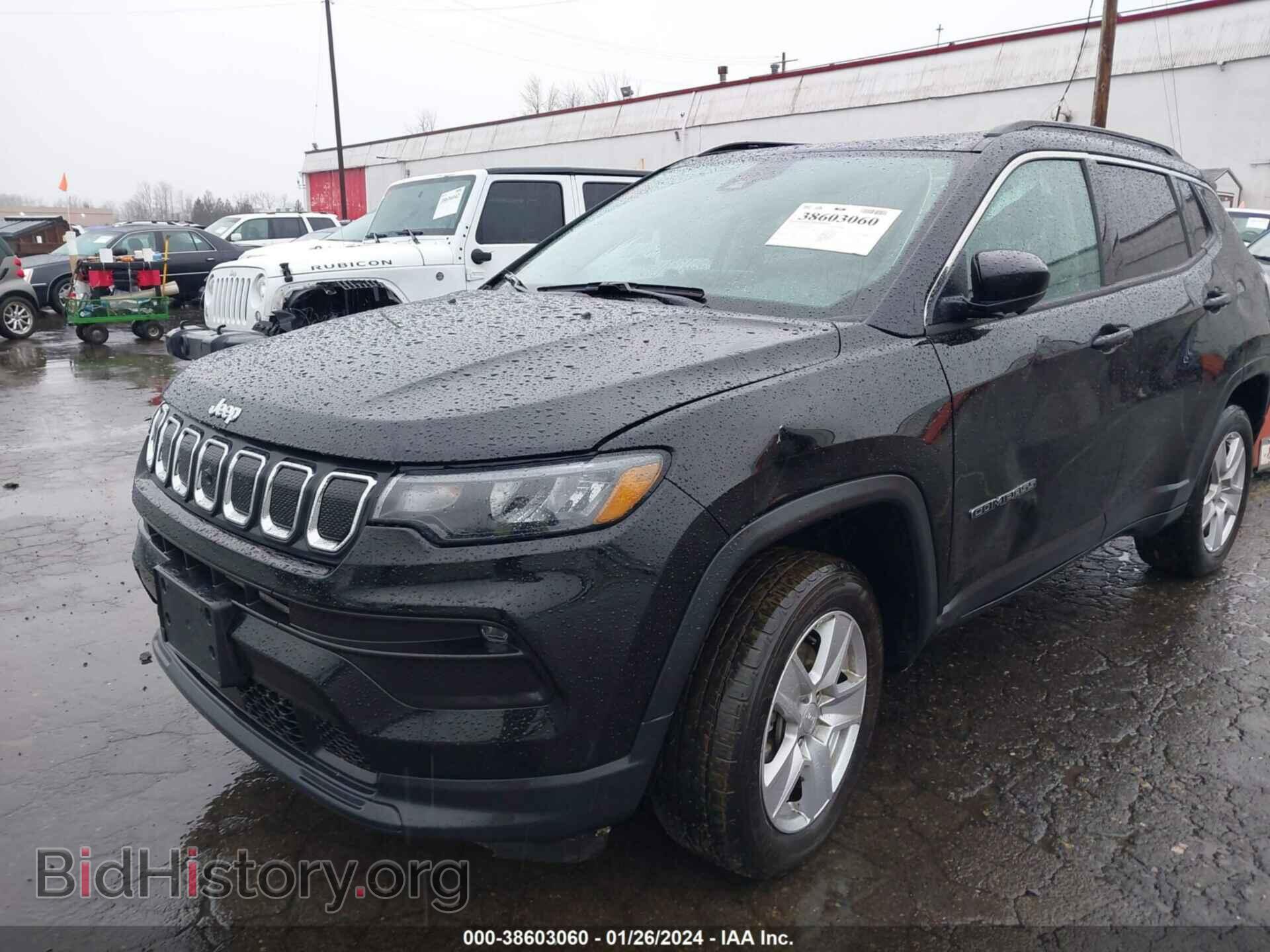 2022 JEEP COMPASS - VIN: 3C4NJDBB2NT230495 - Фото 2