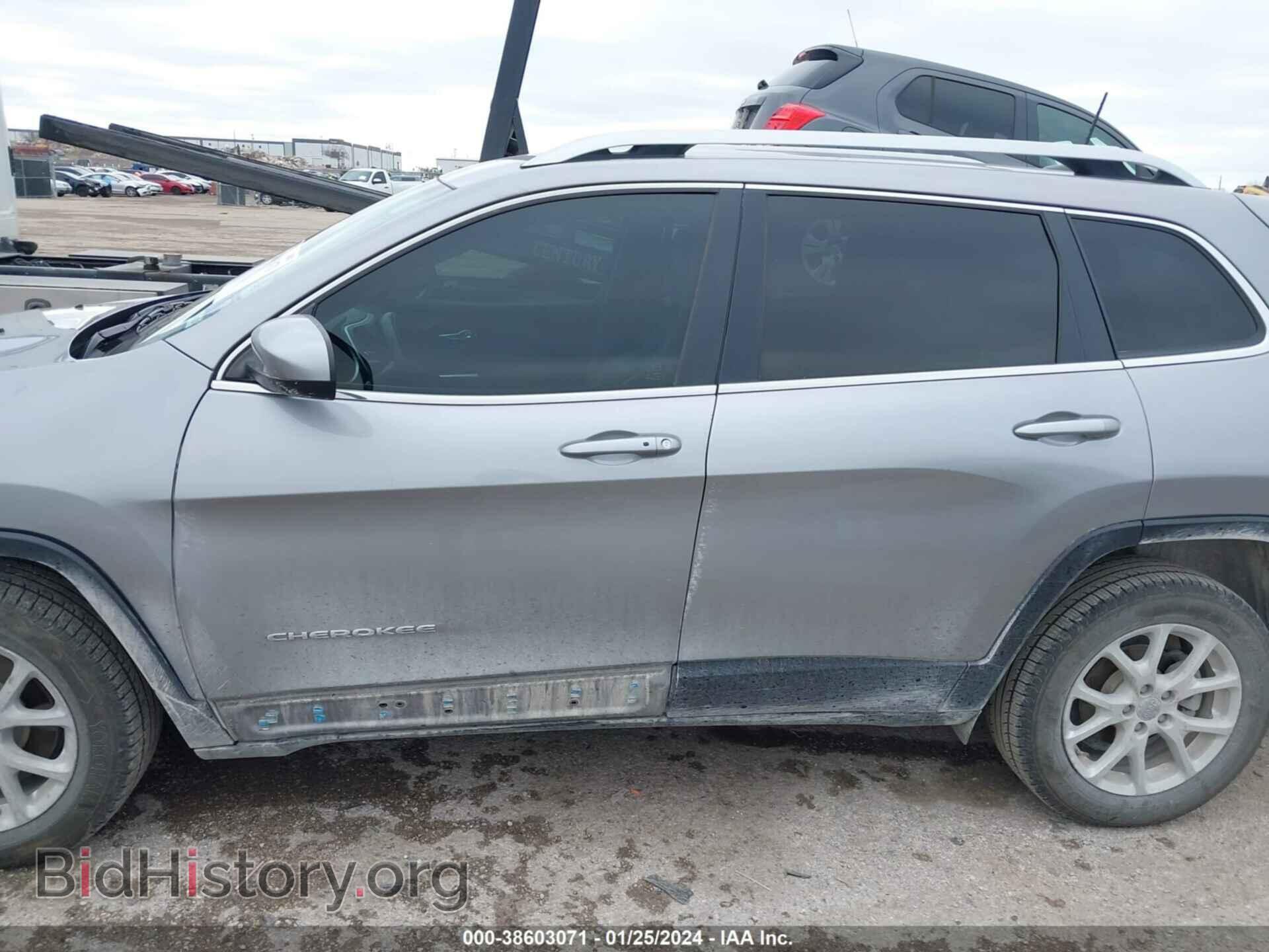 2018 JEEP CHEROKEE - VIN: 1C4PJLLB2JD552524 - Фото 14