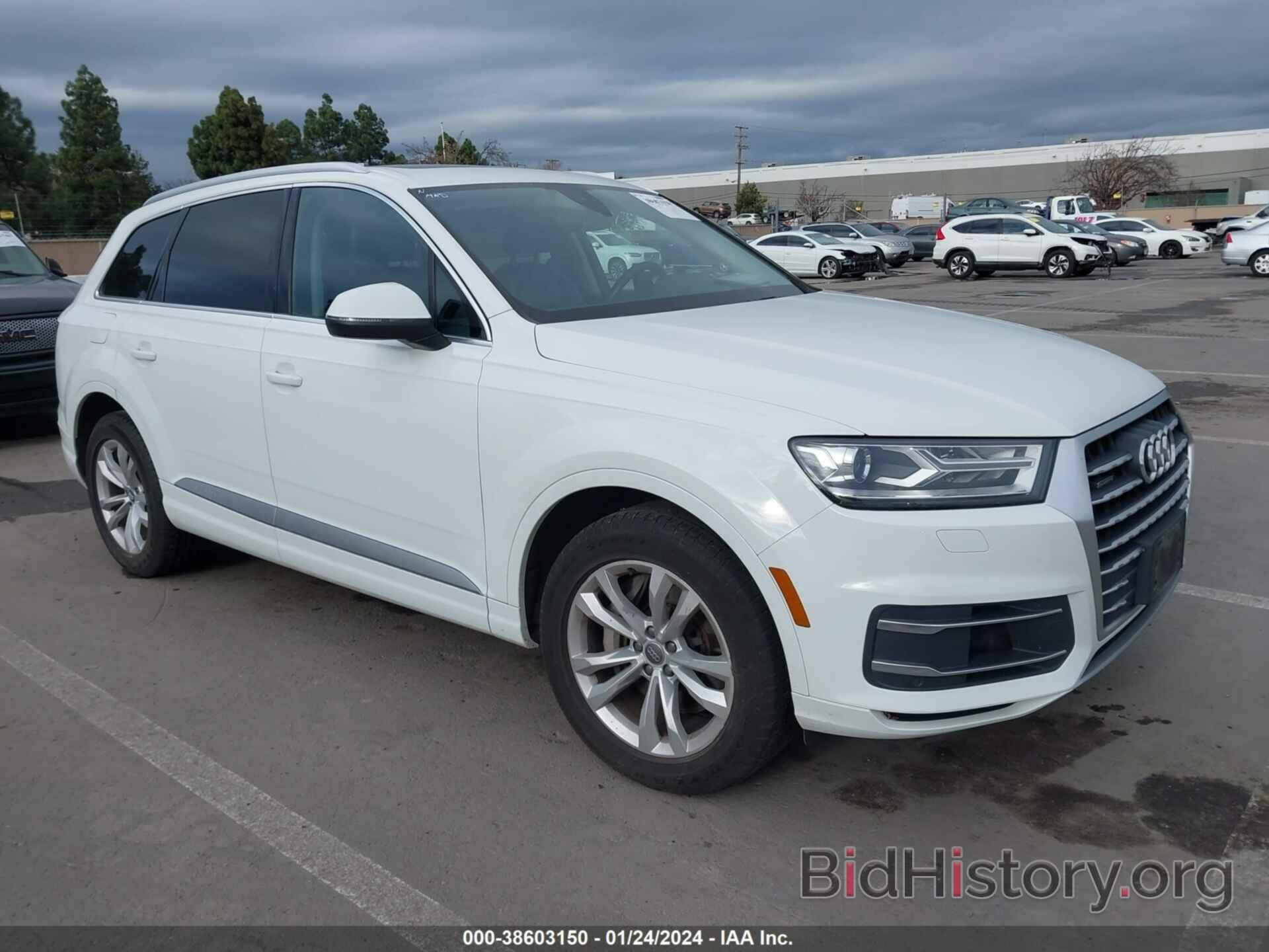 Photo WA1LAAF74HD043811 - AUDI Q7 2017