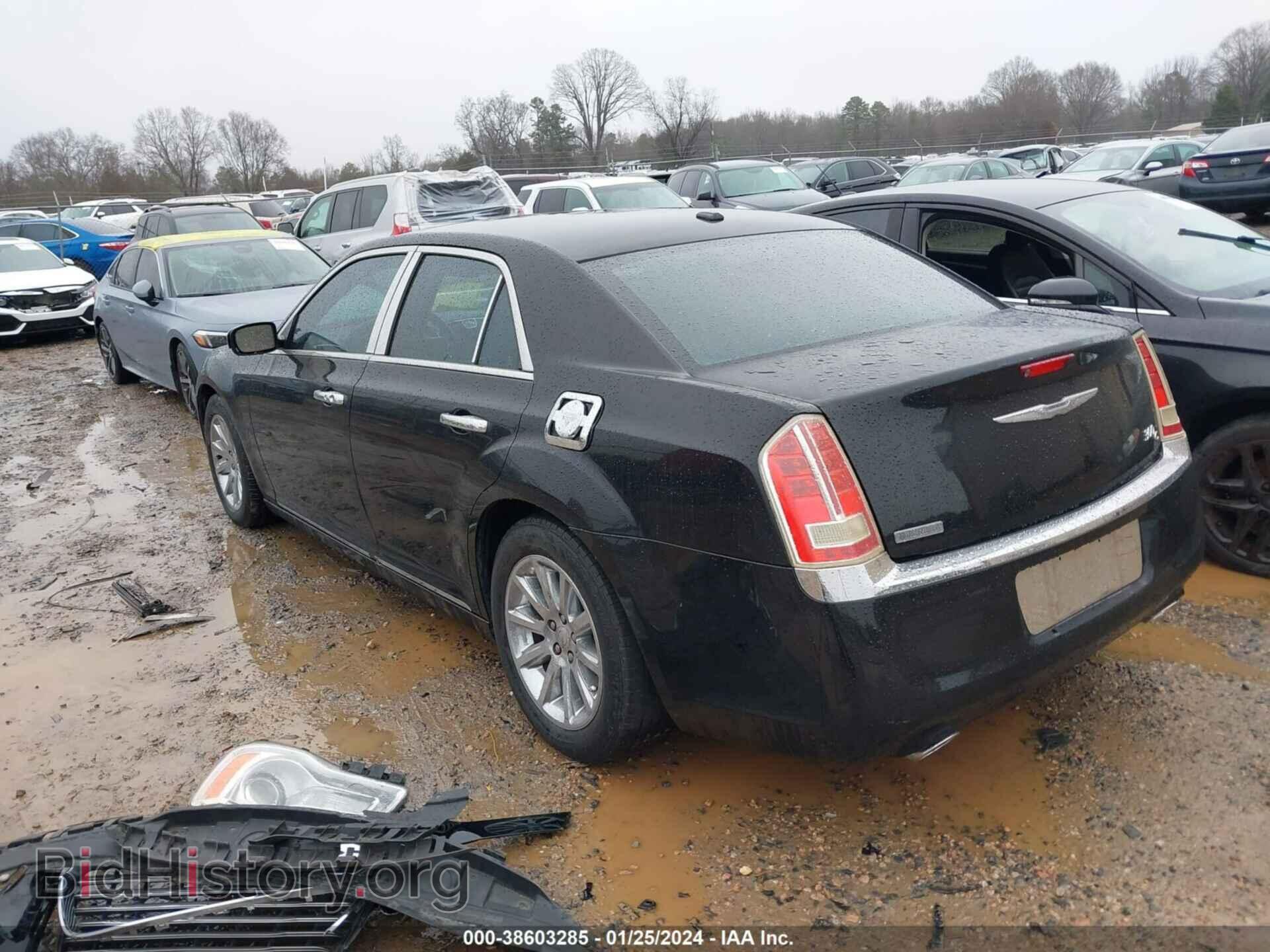 2012 CHRYSLER 300C - VIN: 2C3CCAET9CH261225 - Фото 3