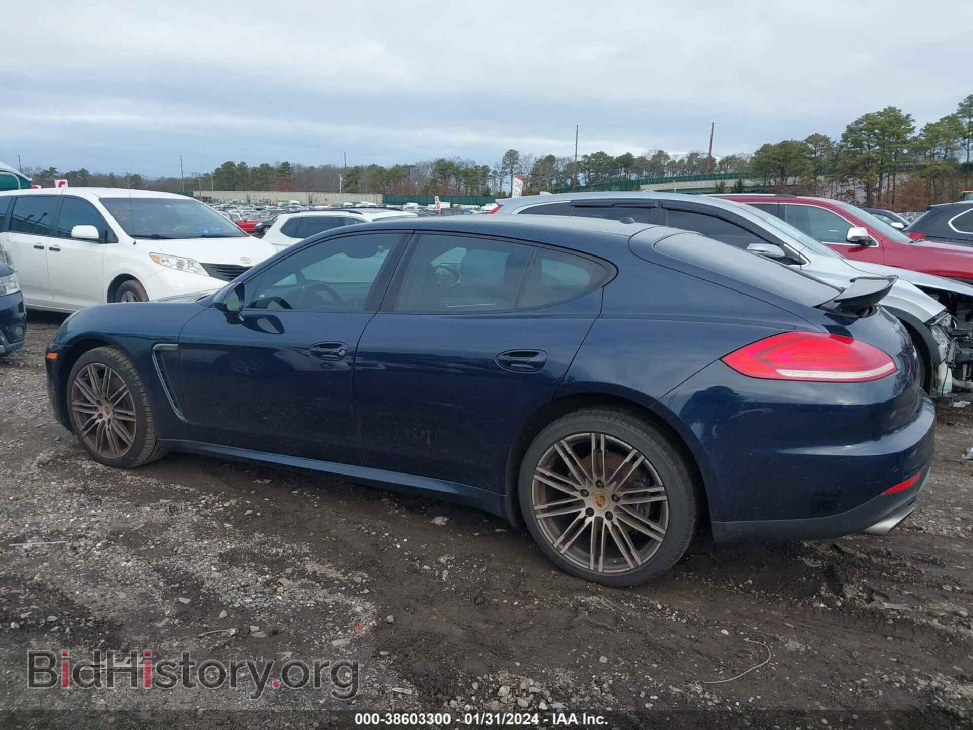 2016 PORSCHE PANAMERA - VIN: WP0AA2A71GL001594 - Фото 3