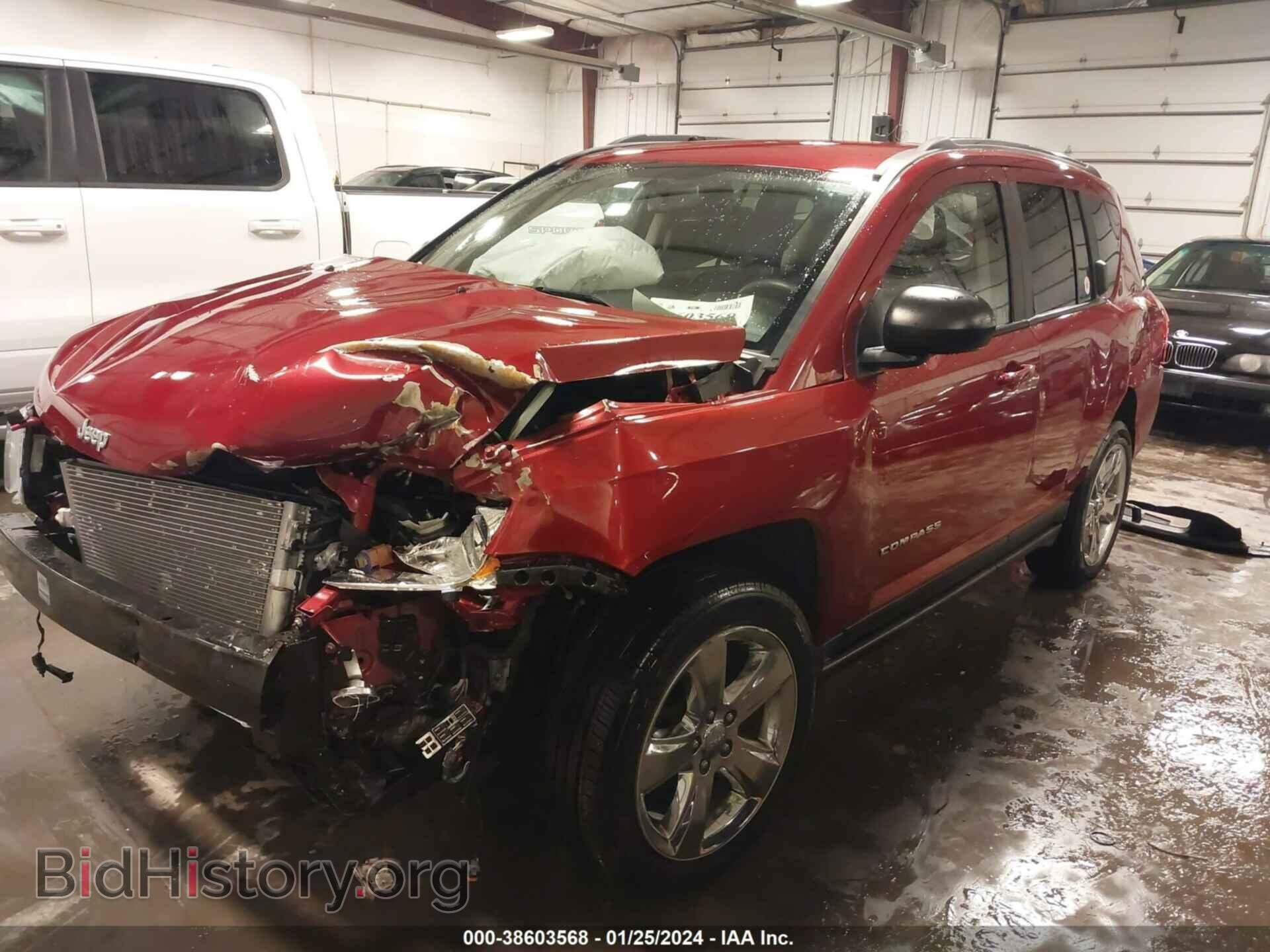 2012 JEEP COMPASS - VIN: 1C4NJCCB2CD526337 - Photo 2
