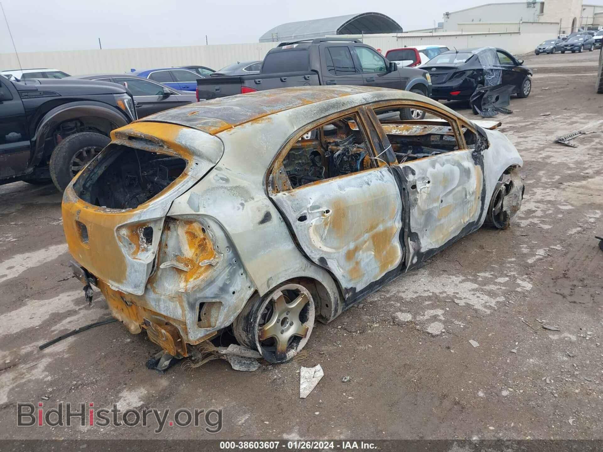 2013 KIA RIO - VIN: KNADN5A33D6216613 - Photo 4
