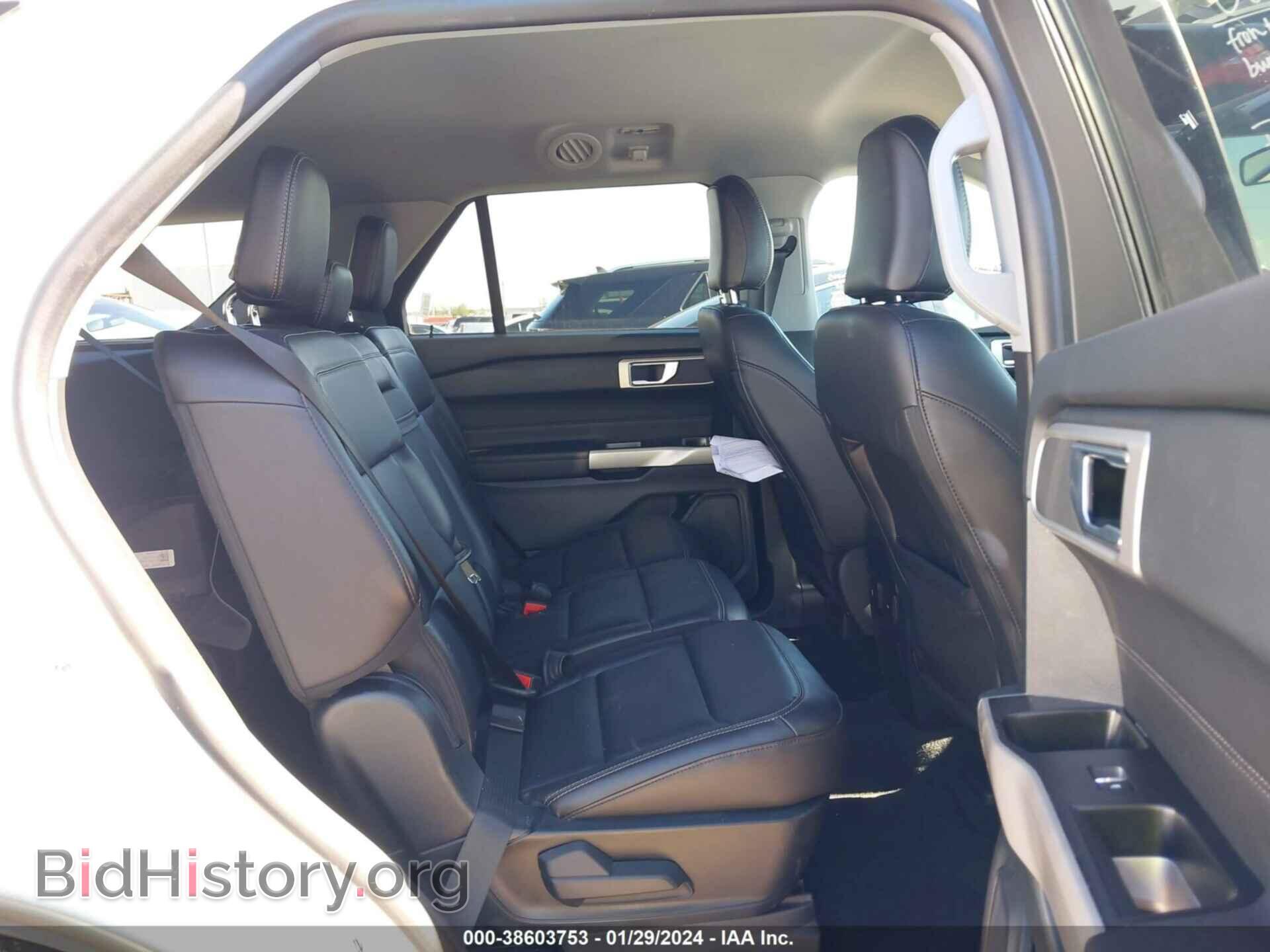 2023 FORD EXPLORER - VIN: 1FMSK7DH0PGB29137 - Photo 8