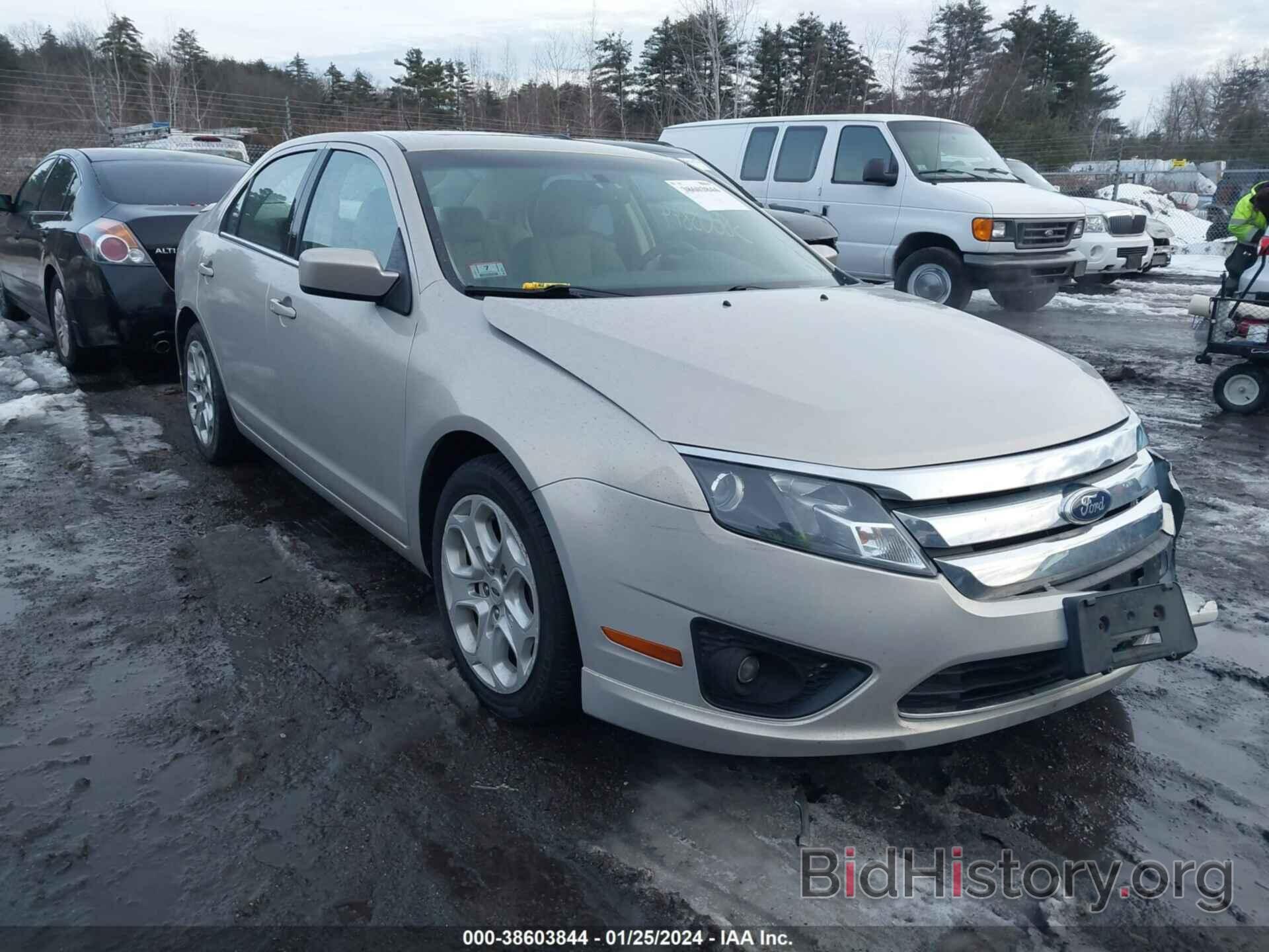 Photo 3FAHP0HA5AR392041 - FORD FUSION 2010