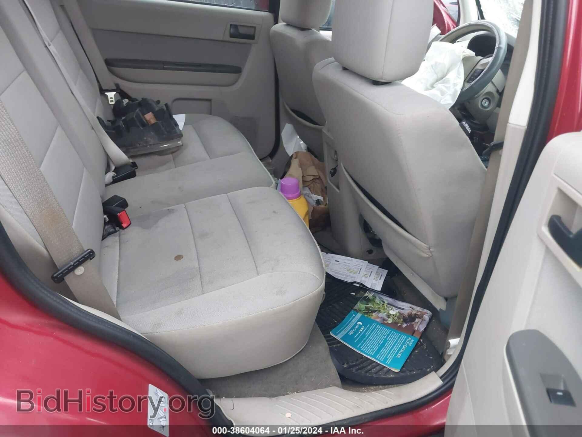 2010 FORD ESCAPE - VIN: 1FMCU9D76AKC59915 - Фото 8