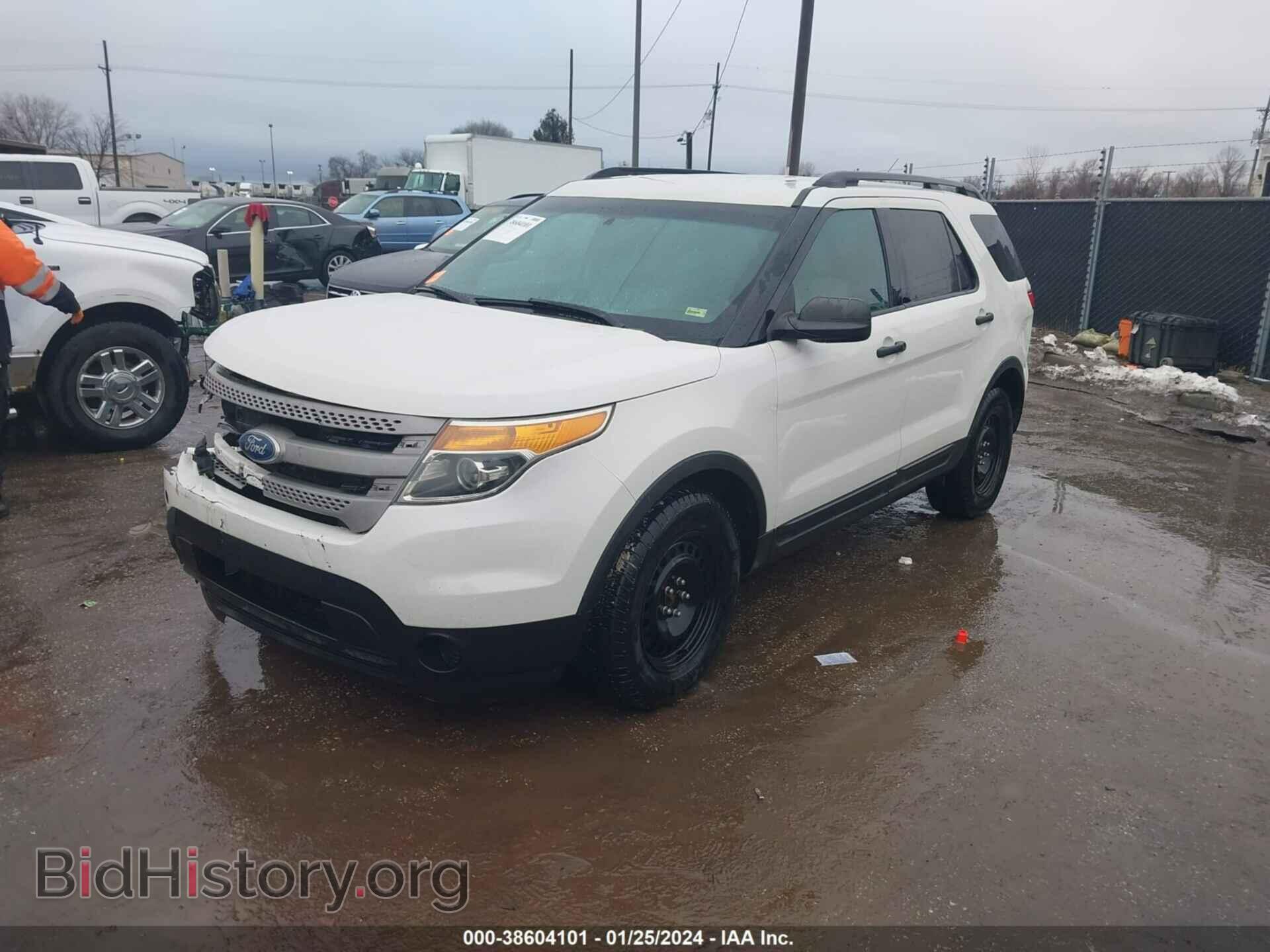 2011 FORD EXPLORER - VIN: 1FMHK7B88BGA24948 - Photo 2