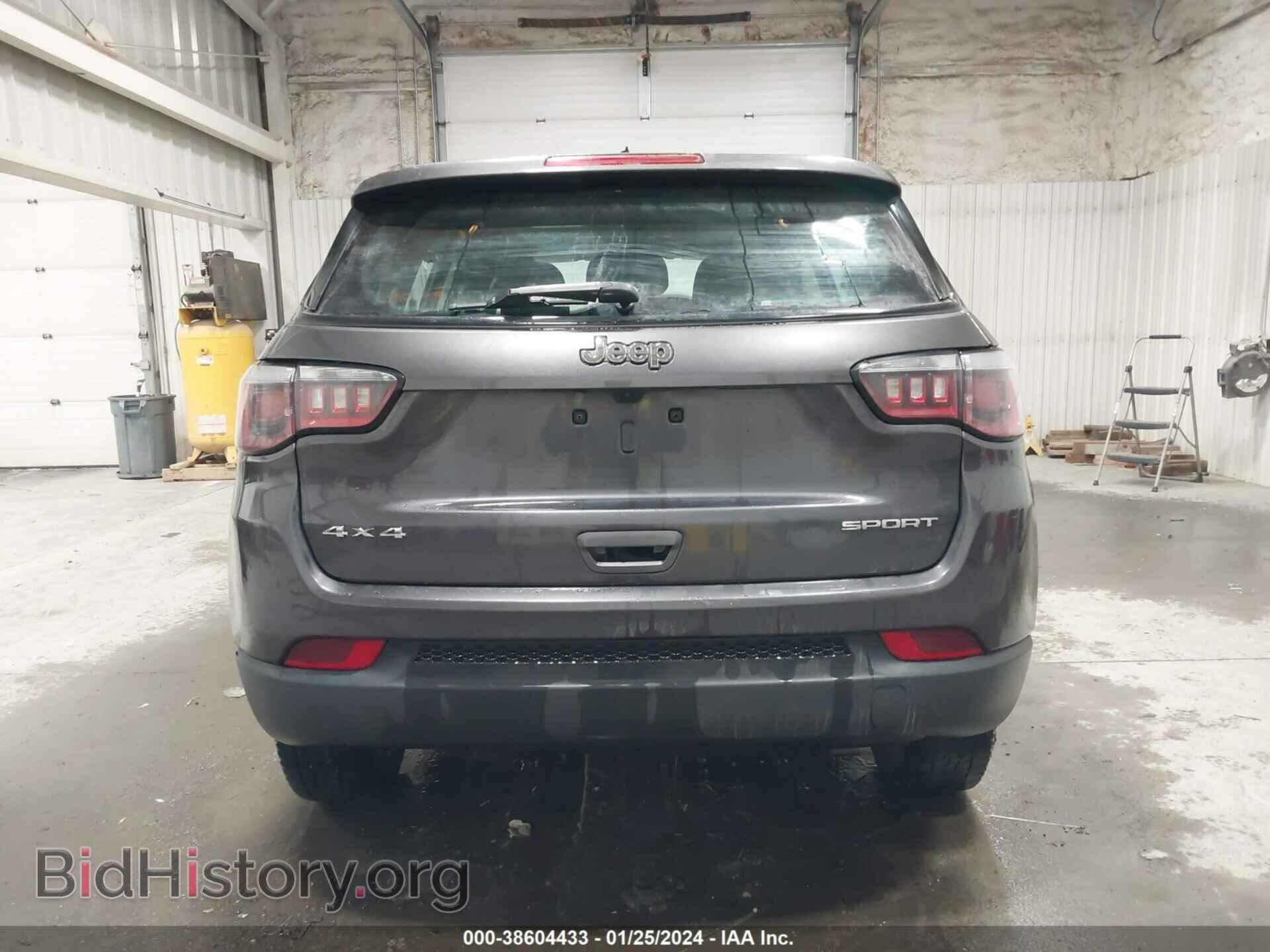 2018 JEEP COMPASS - VIN: 3C4NJDAB2JT163330 - Фото 16