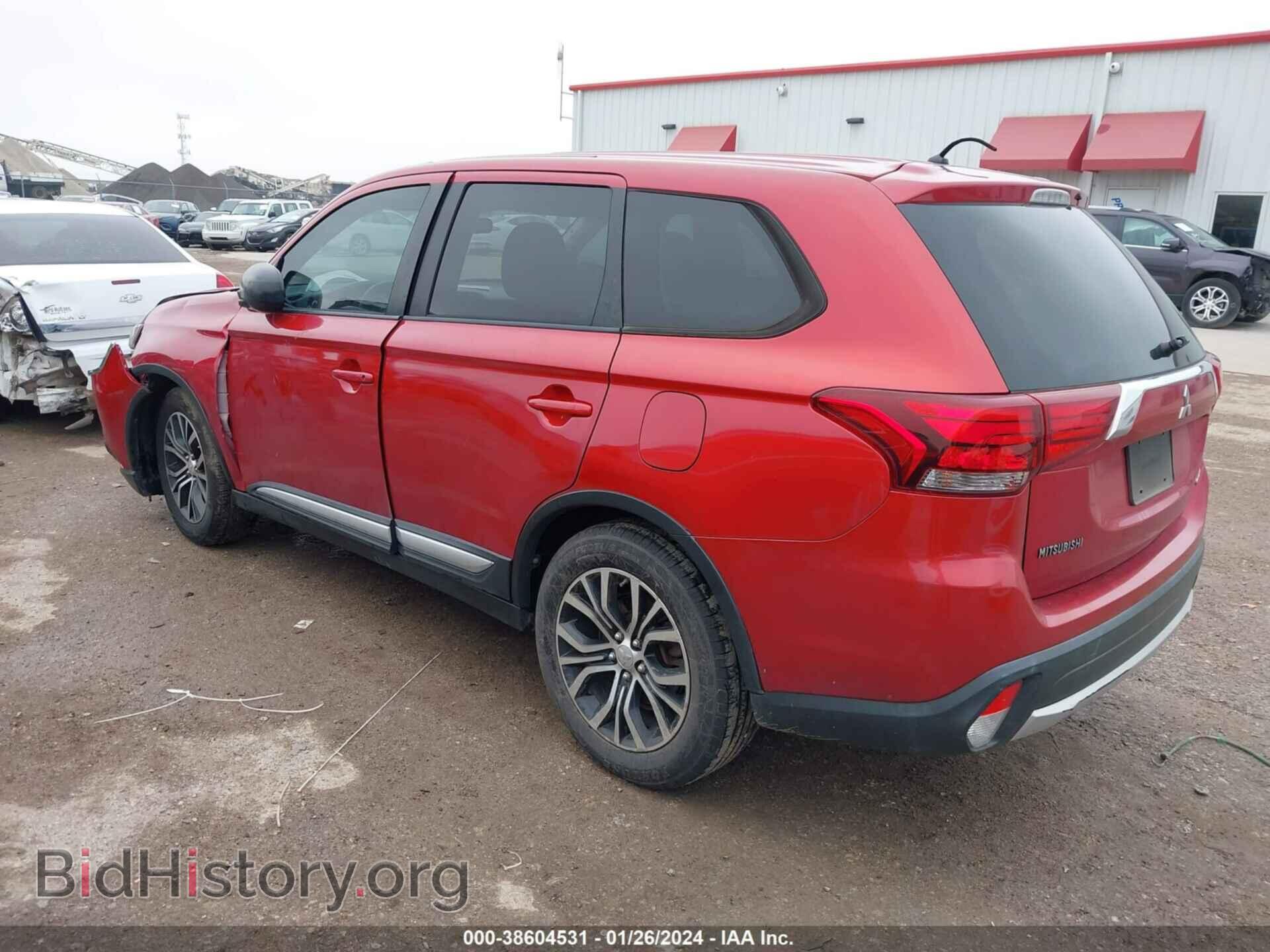 2016 MITSUBISHI OUTLANDER - VIN: JA4AD2A36GZ032190 - Фото 3