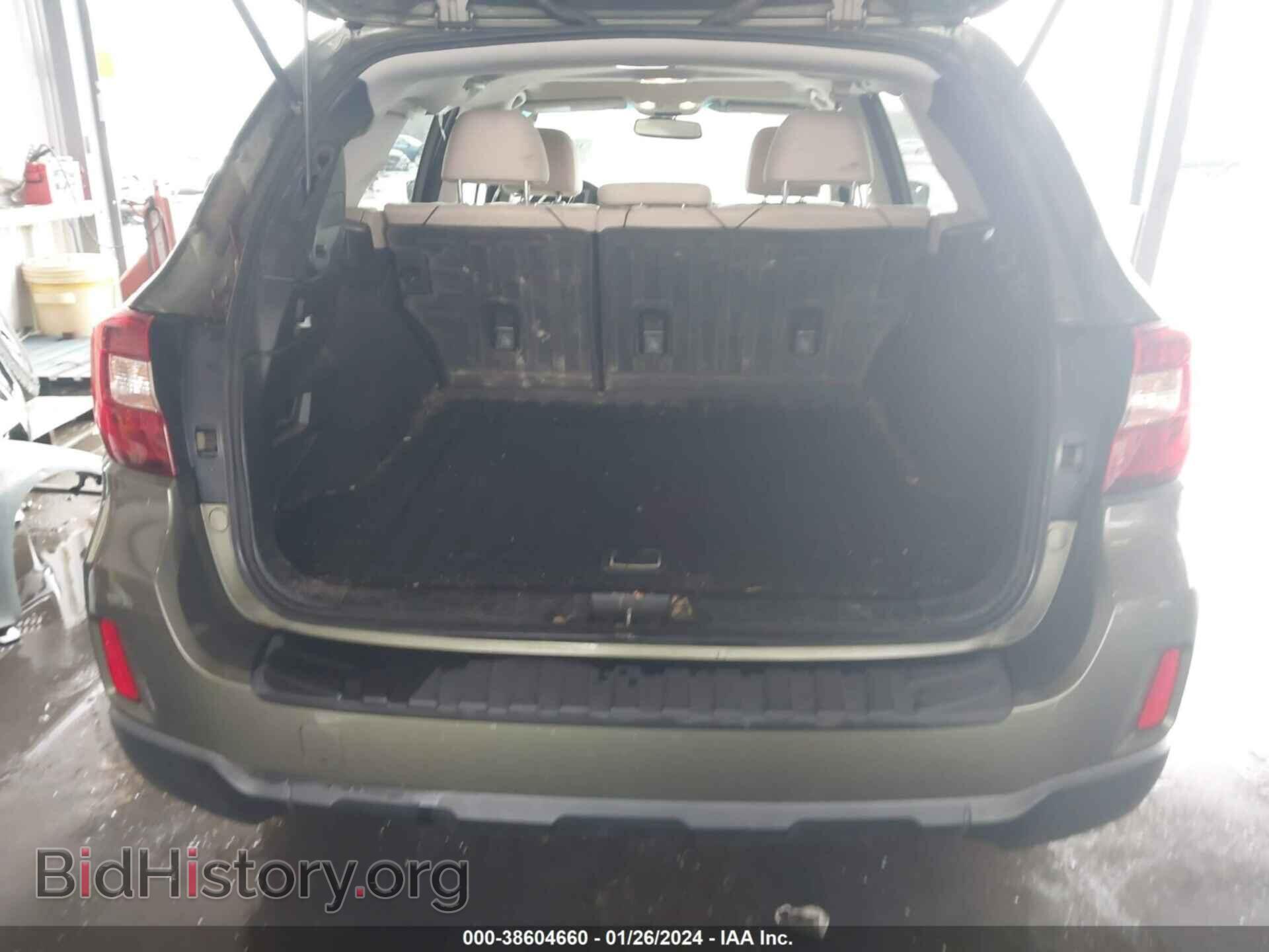 2017 SUBARU OUTBACK - VIN: 4S4BSADC2H3410088 - Фото 8