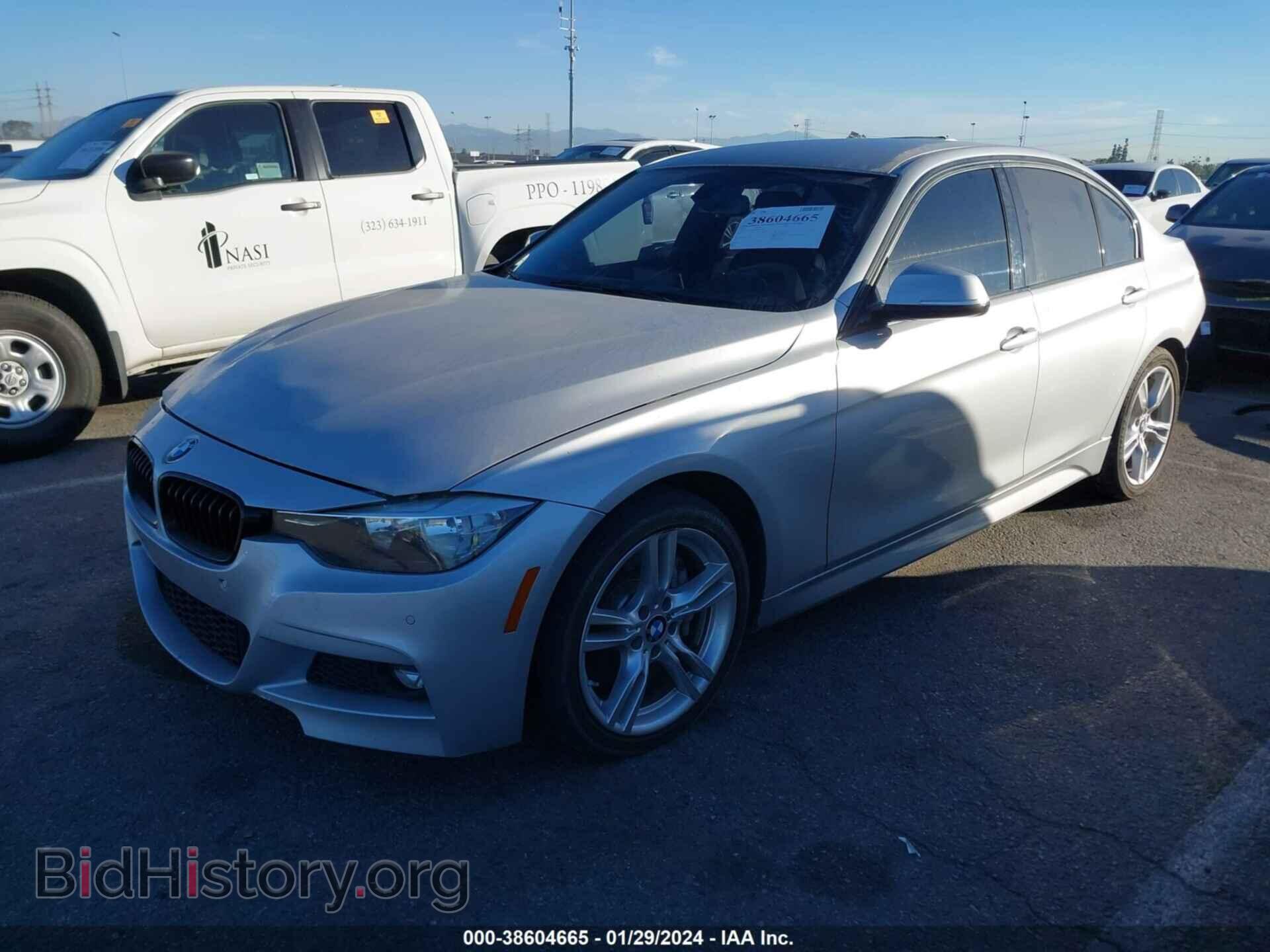 2017 BMW 330I - VIN: WBA8B9C39HK885707 - Фото 2