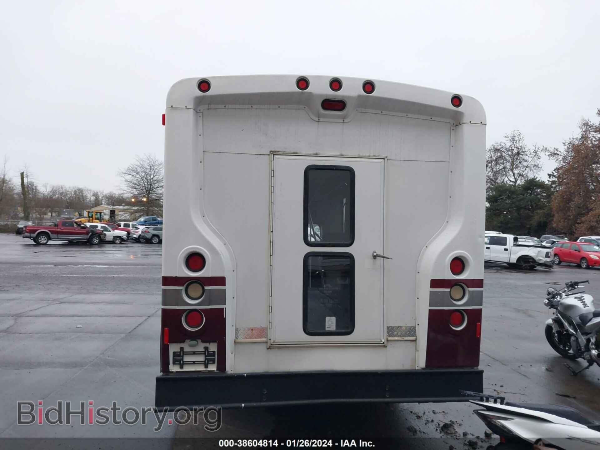 2009 FORD E-350 CUTAWAY - VIN: 1FDEE35L59DA30009 - Фото 8