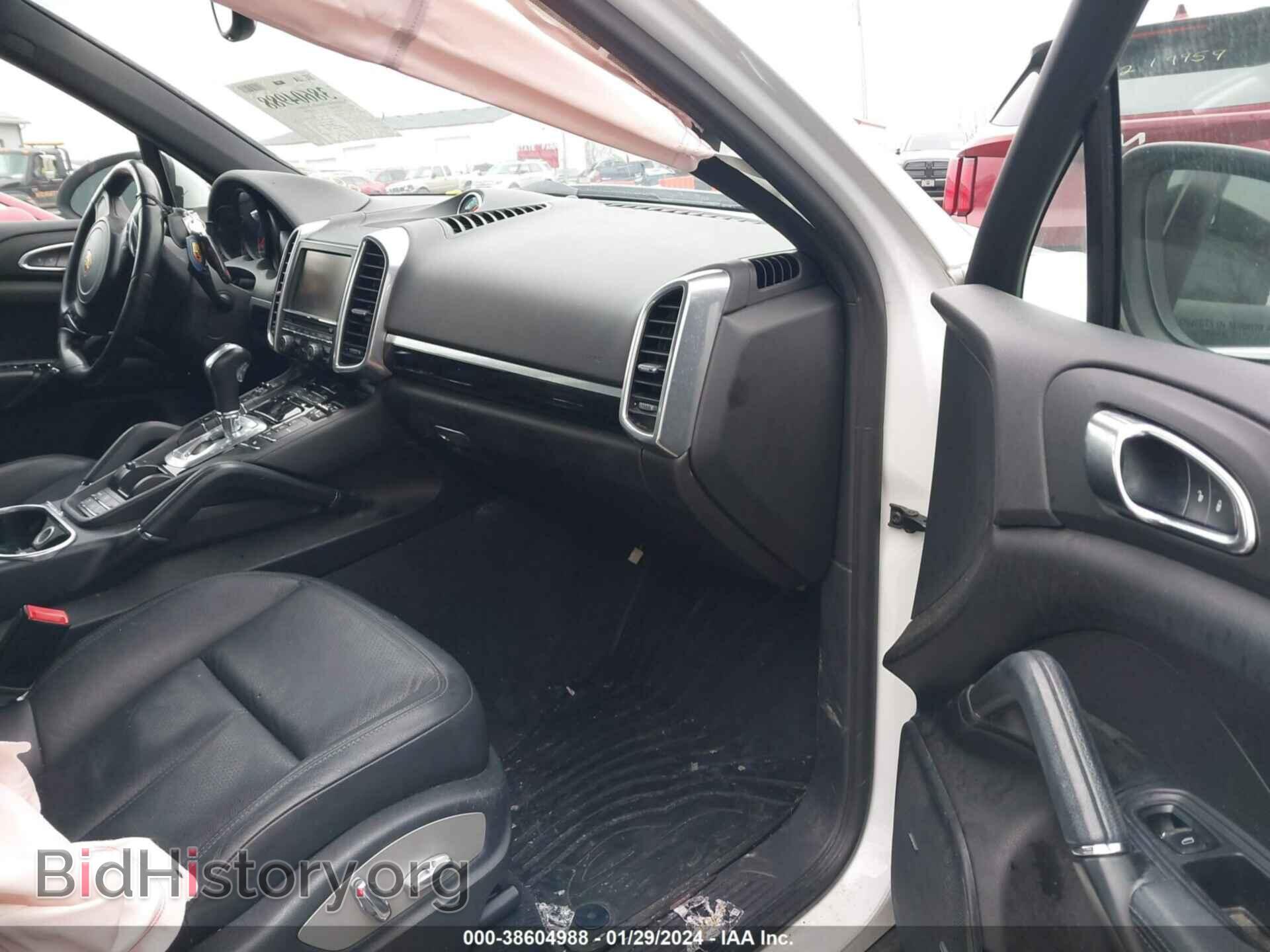 2013 PORSCHE CAYENNE - VIN: WP1AA2A21DLA07068 - Photo 5