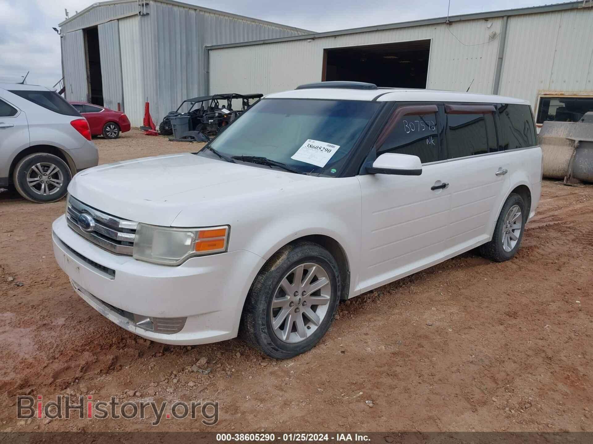 2009 FORD FLEX - VIN: 2FMEK62C69BB07572 - Photo 2
