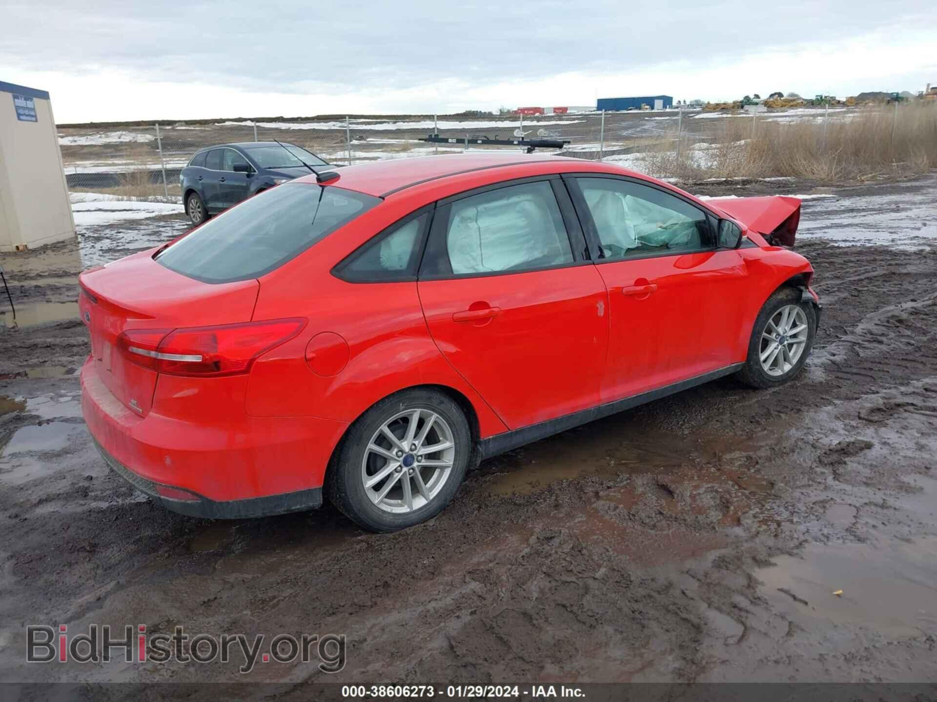 2016 FORD FOCUS - VIN: 1FADP3F27GL398667 - Photo 4