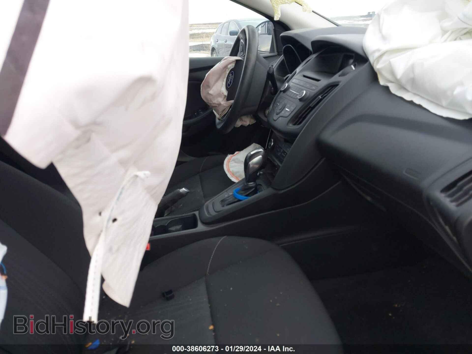 2016 FORD FOCUS - VIN: 1FADP3F27GL398667 - Photo 5