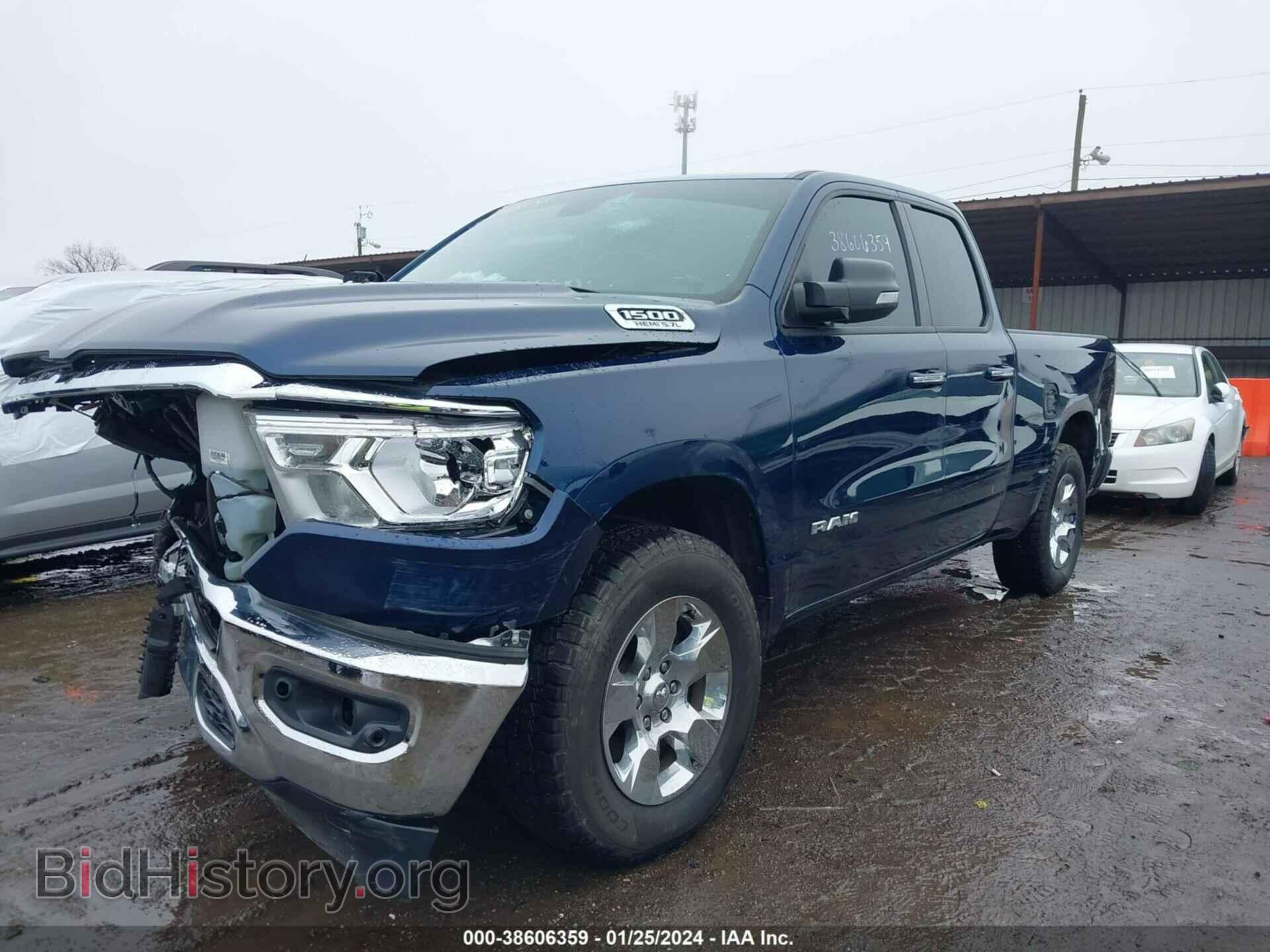 2020 RAM 1500 - VIN: 1C6SRFBT2LN162932 - Фото 2