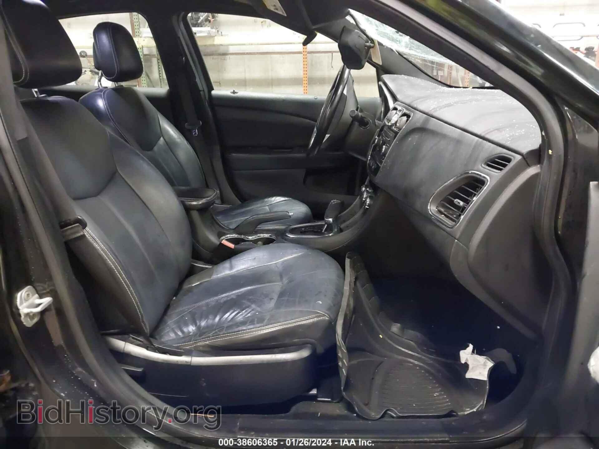 2013 CHRYSLER 200 - VIN: 1C3CCBCG6DN592946 - Фото 5