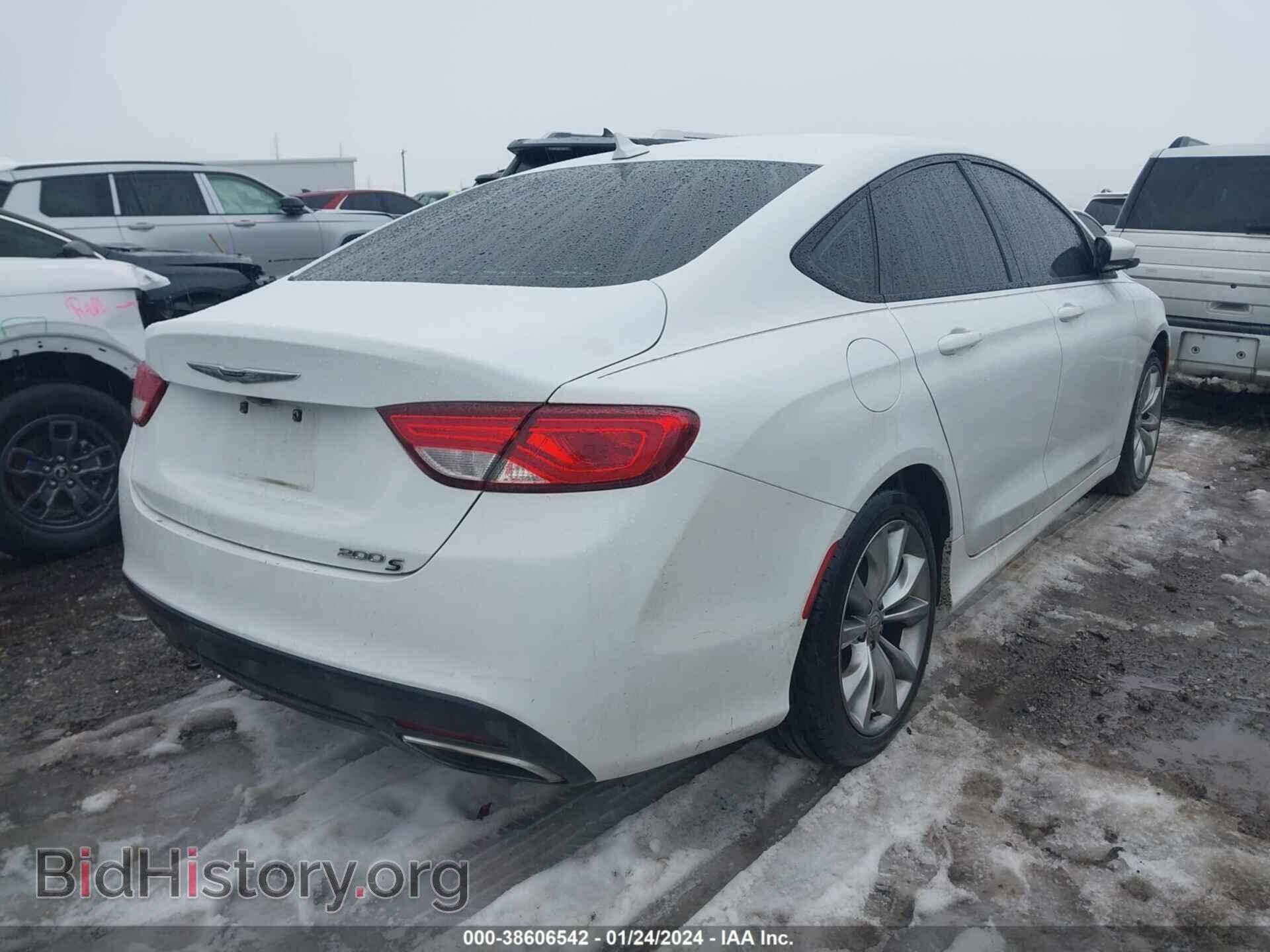 2016 CHRYSLER 200 - VIN: 1C3CCCBB4GN115609 - Фото 4