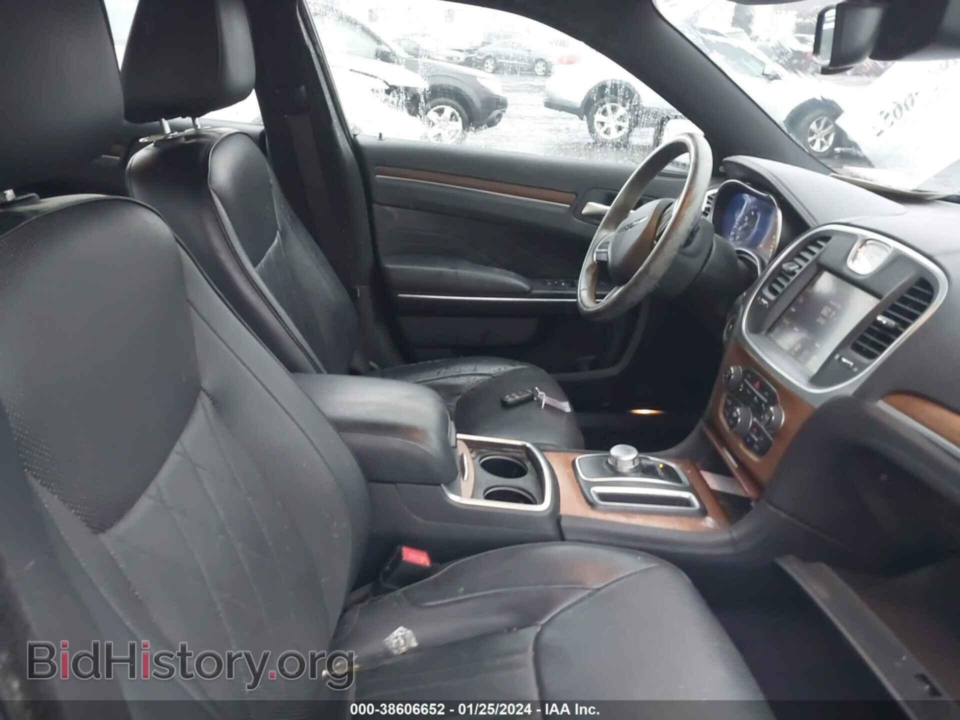 2015 CHRYSLER 300C - VIN: 2C3CCASG3FH767337 - Фото 5