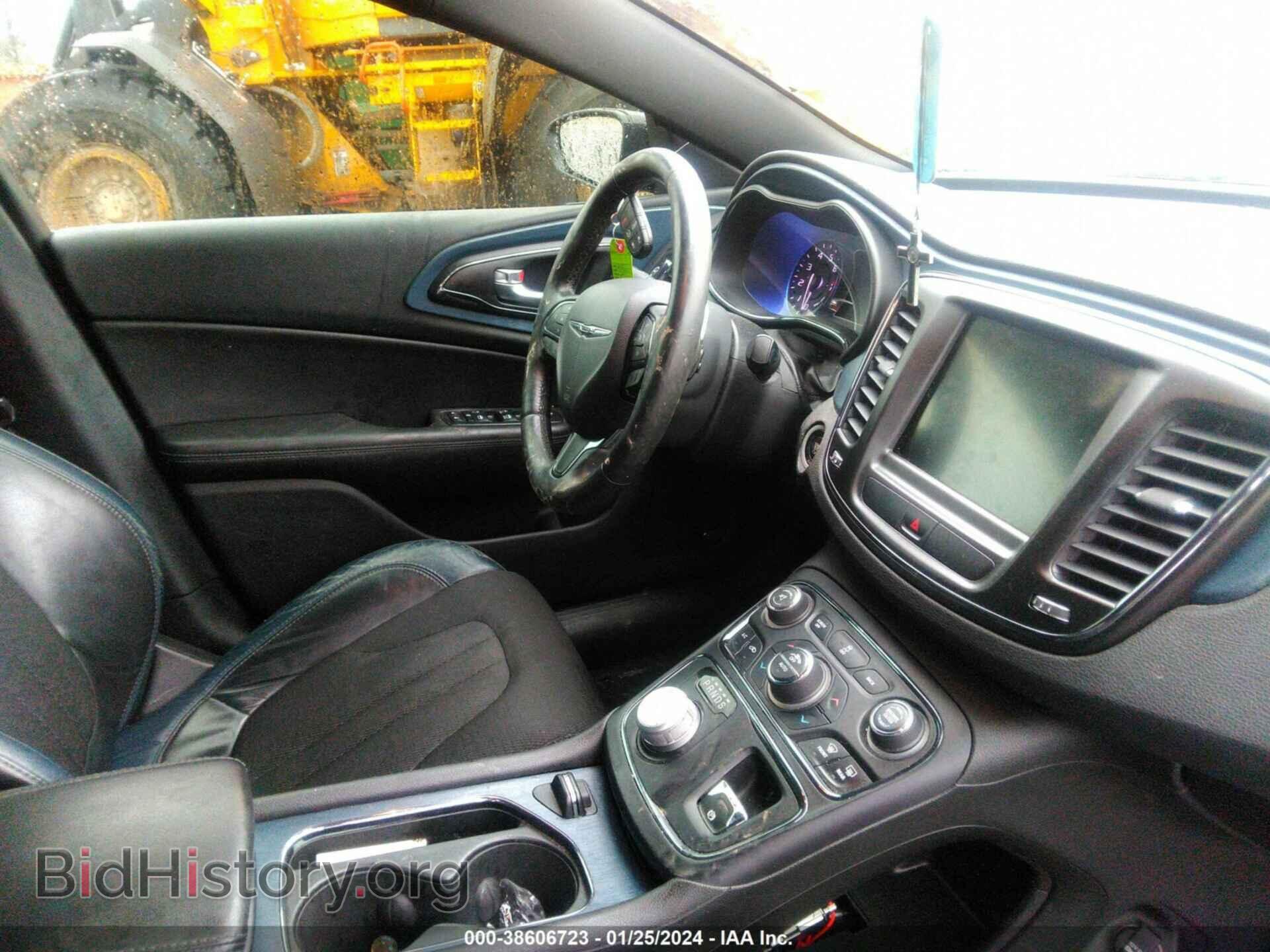 2015 CHRYSLER 200 - VIN: 1C3CCCBG3FN617568 - Фото 5