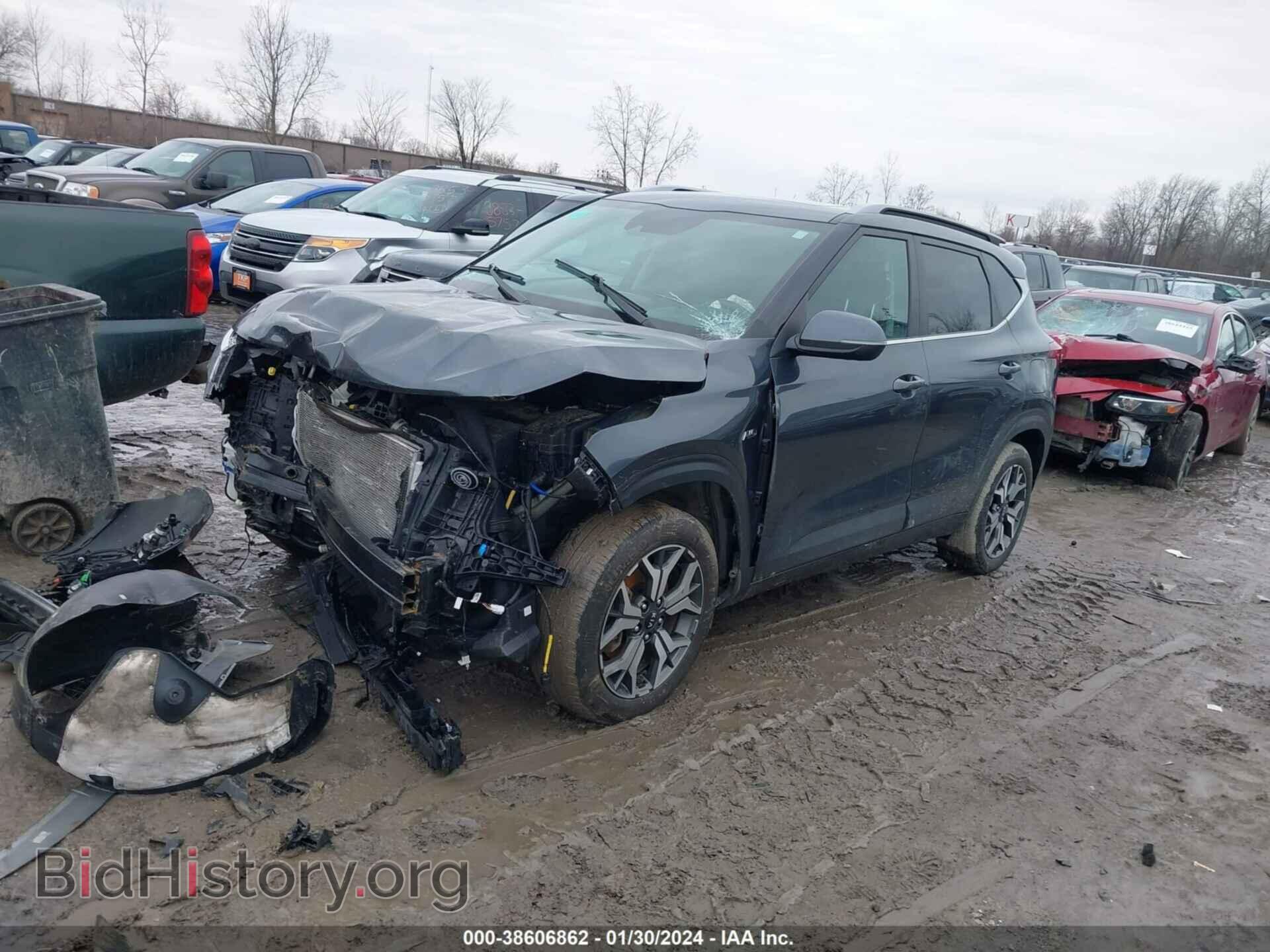 2021 KIA SELTOS - VIN: KNDERCAA6M7118863 - Фото 2