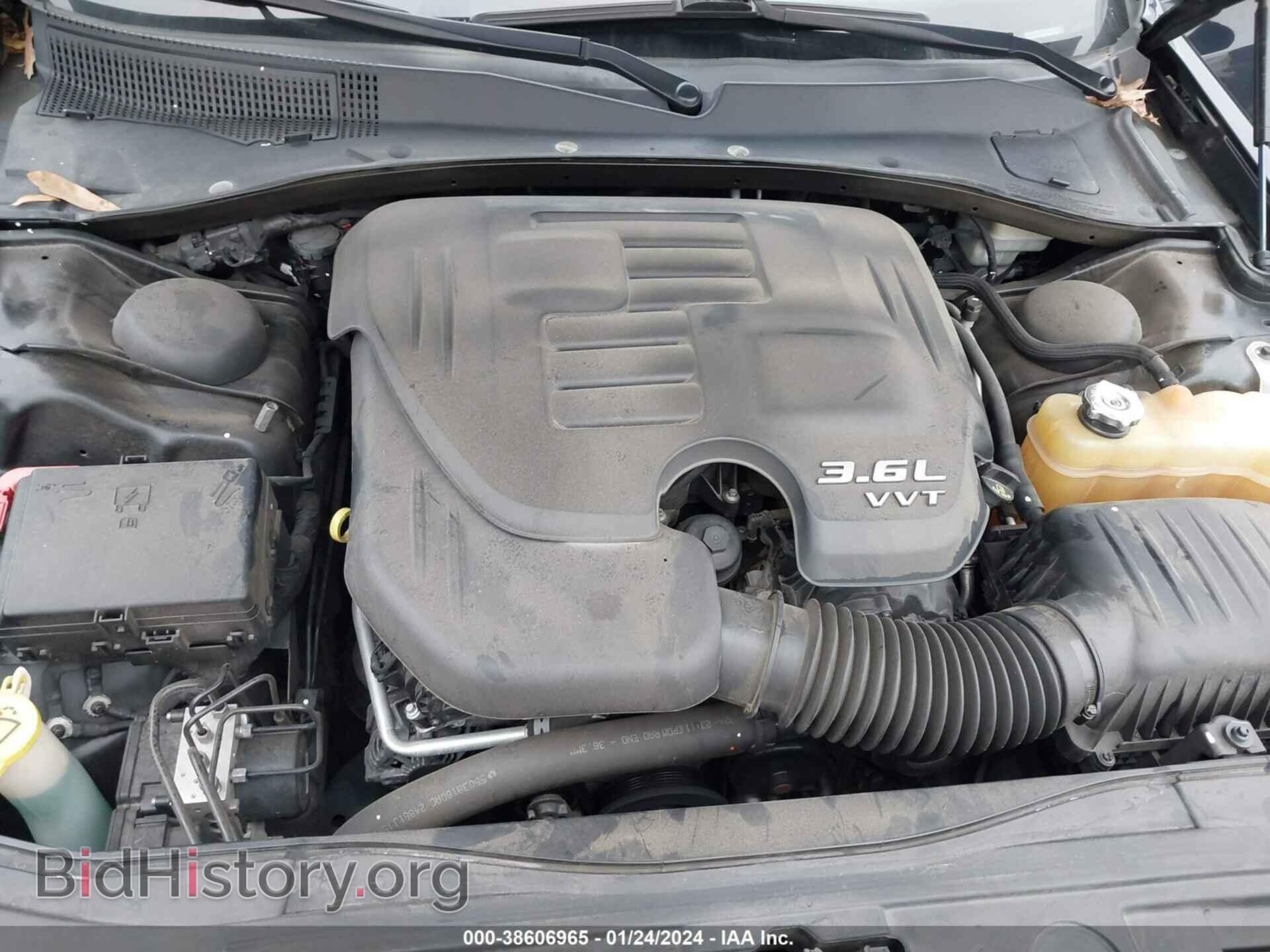 2013 CHRYSLER 300 - VIN: 2C3CCABG3DH731466 - Фото 10