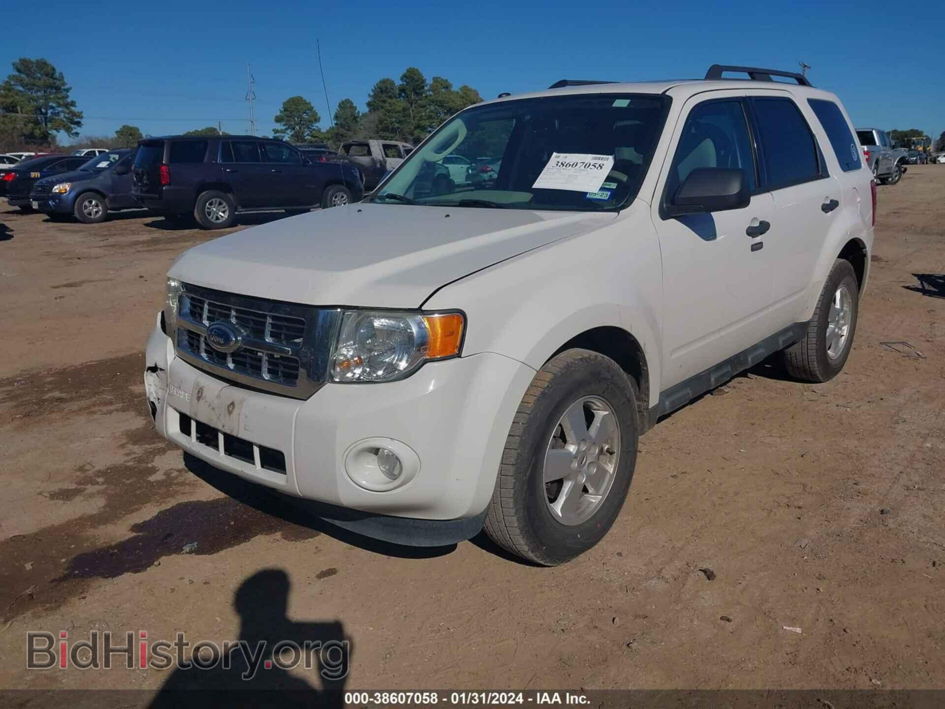 2012 FORD ESCAPE - VIN: 1FMCU0D73CKA49609 - Фото 2