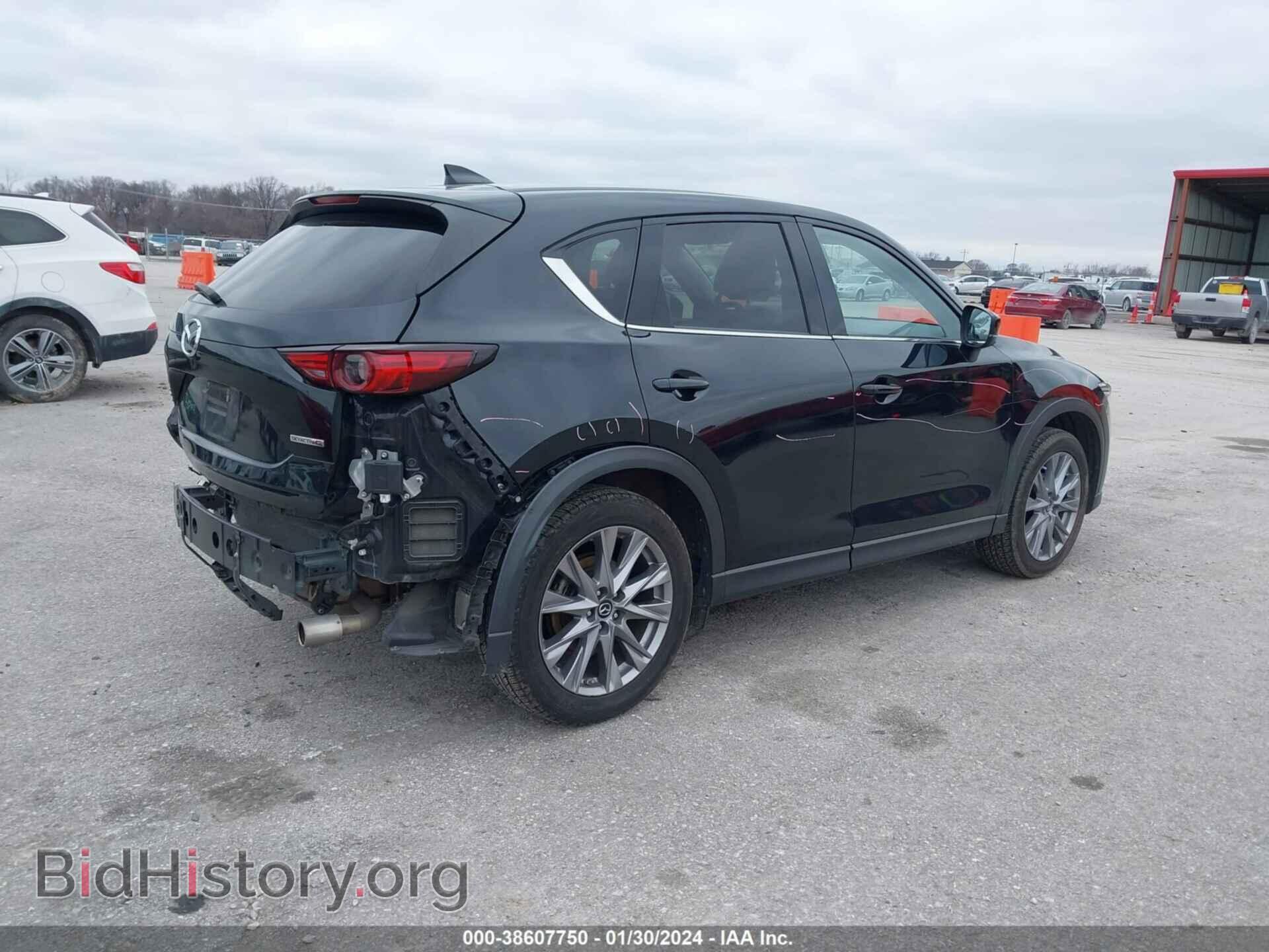 2020 MAZDA CX-5 - VIN: JM3KFBDM2L1781321 - Фото 4