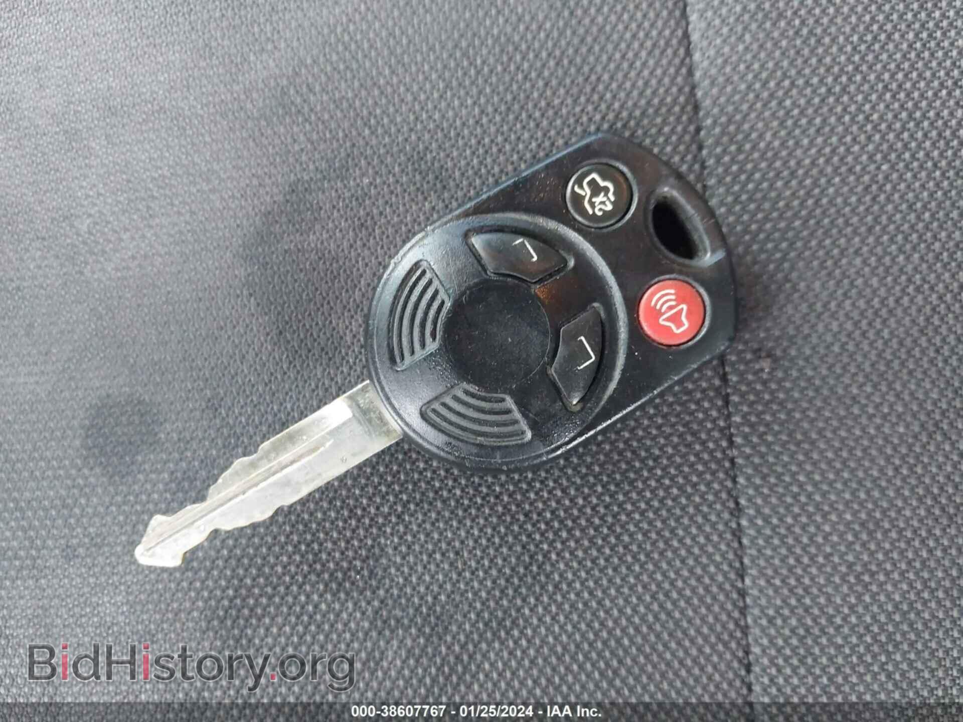 2011 FORD ESCAPE - VIN: 1FMCU0D75BKA05352 - Фото 11