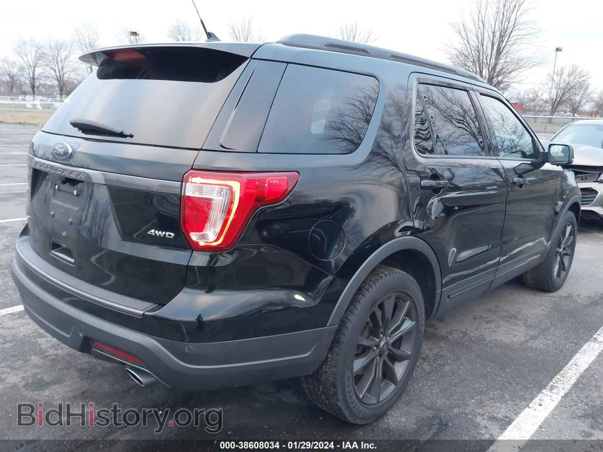 2018 FORD EXPLORER - VIN: 1FM5K8D82JGB02631 - Фото 4