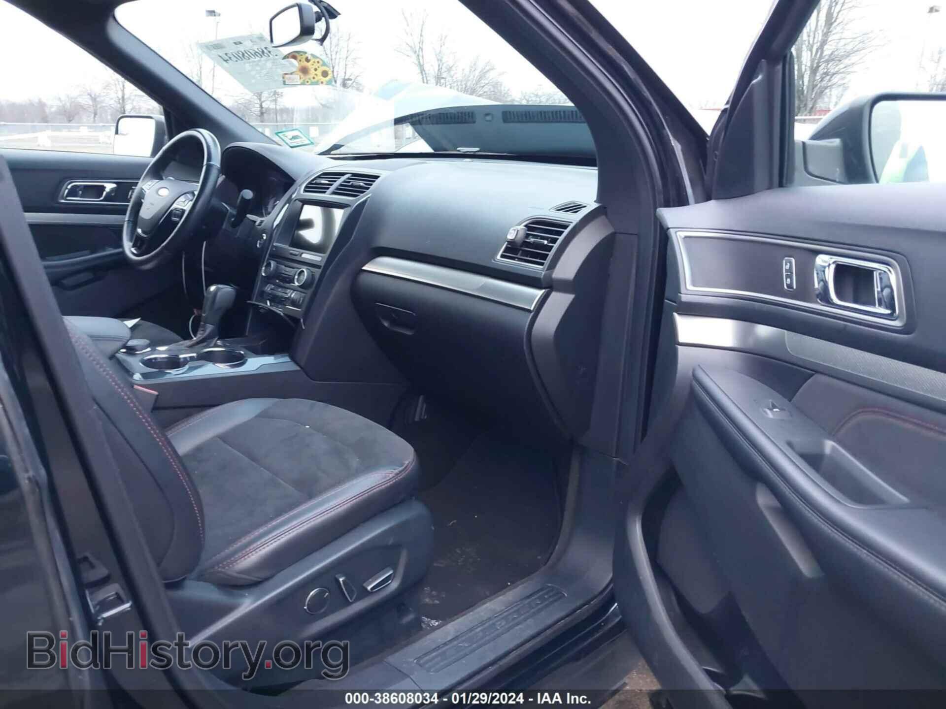 2018 FORD EXPLORER - VIN: 1FM5K8D82JGB02631 - Фото 5
