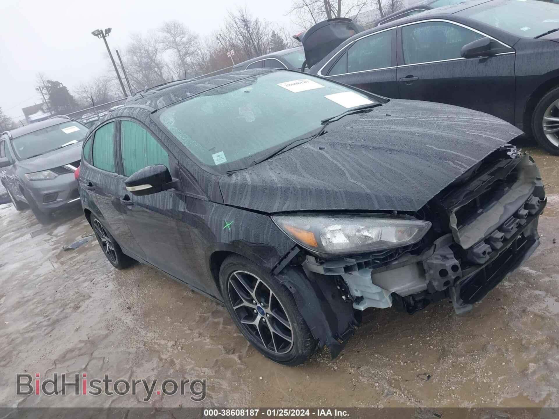 Фотография 1FADP3M24HL275672 - FORD FOCUS 2017