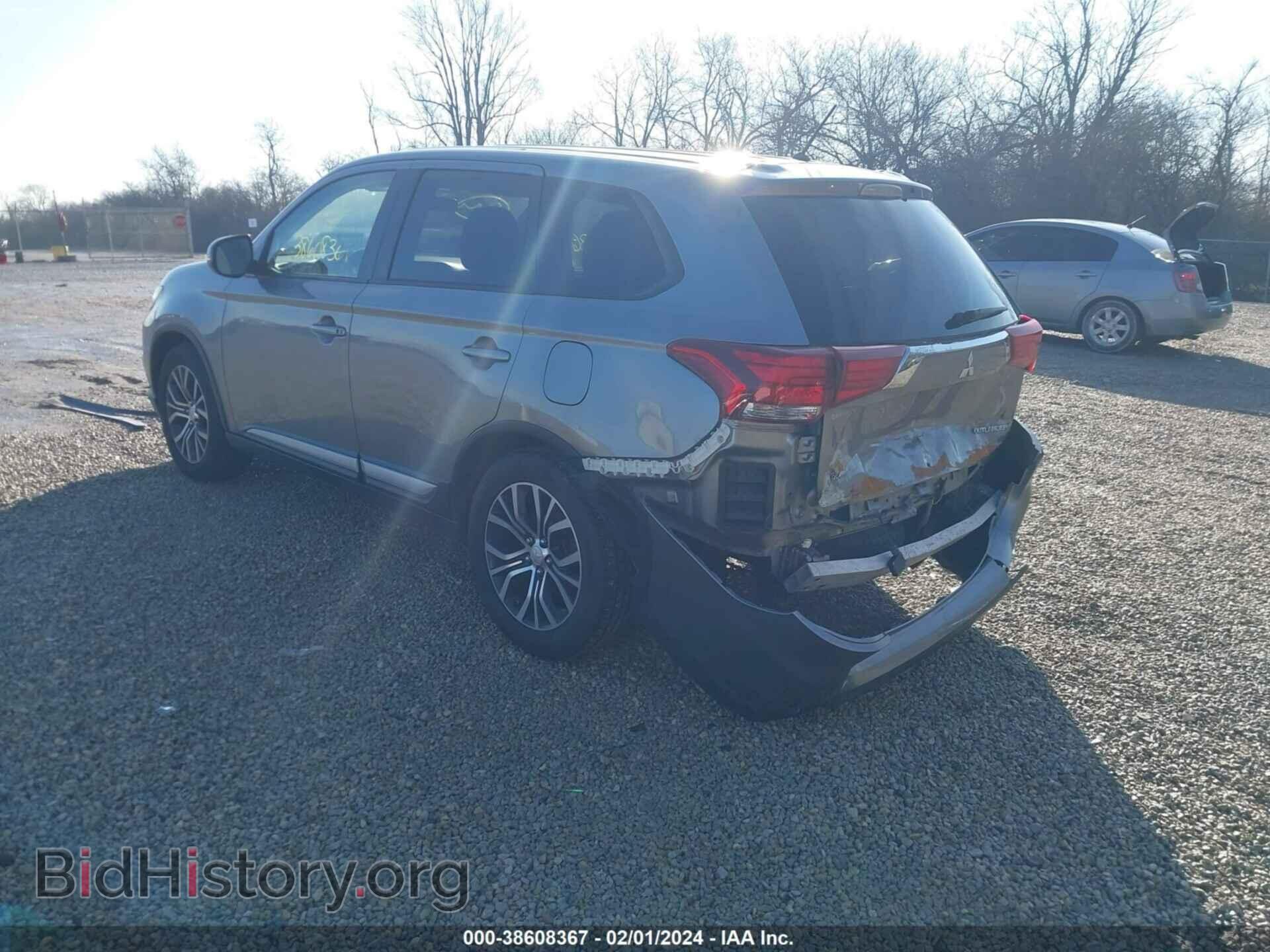 2016 MITSUBISHI OUTLANDER - VIN: JA4AD3A30GZ001877 - Фото 3