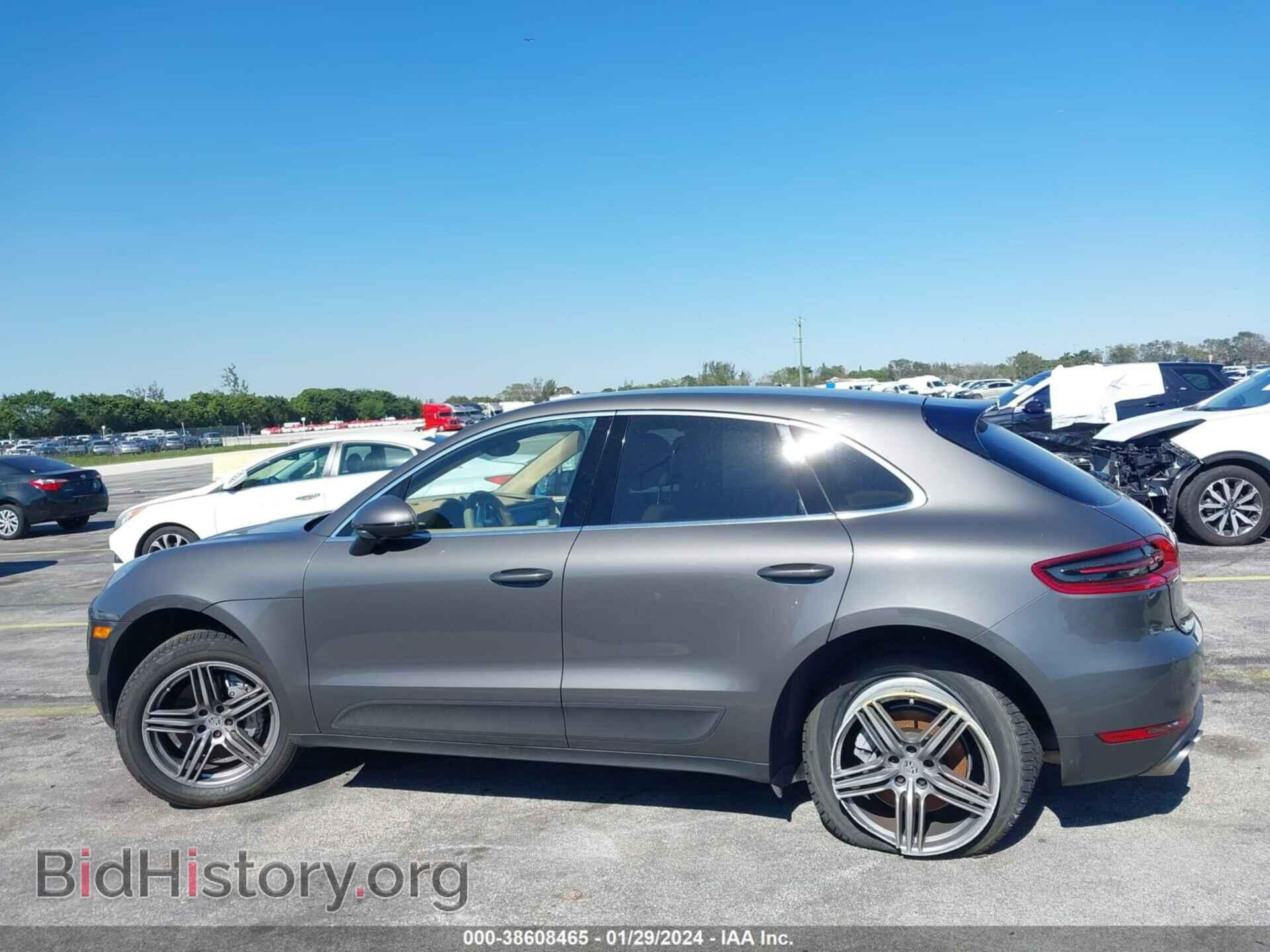 2016 PORSCHE MACAN - VIN: WP1AB2A52GLB54690 - Photo 14
