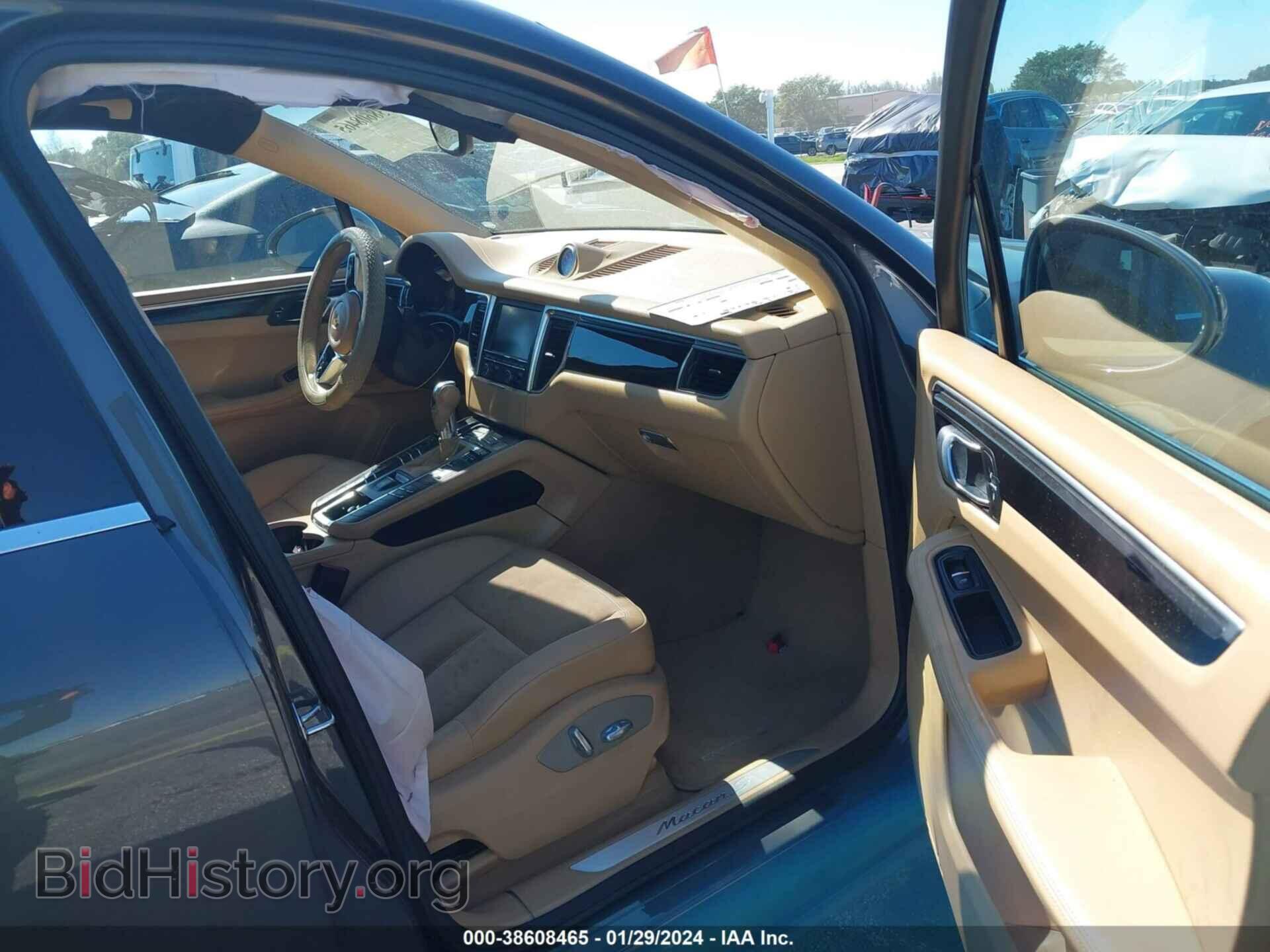 2016 PORSCHE MACAN - VIN: WP1AB2A52GLB54690 - Photo 5