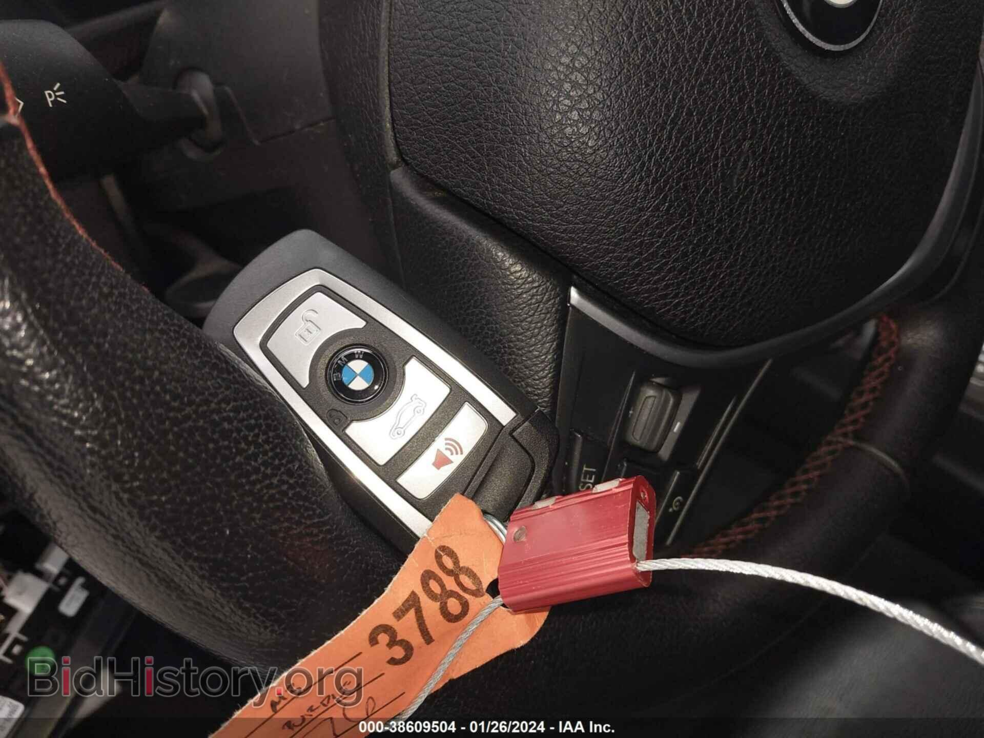 2016 BMW M3 - VIN: WBS8M9C57G5D30777 - Фото 11