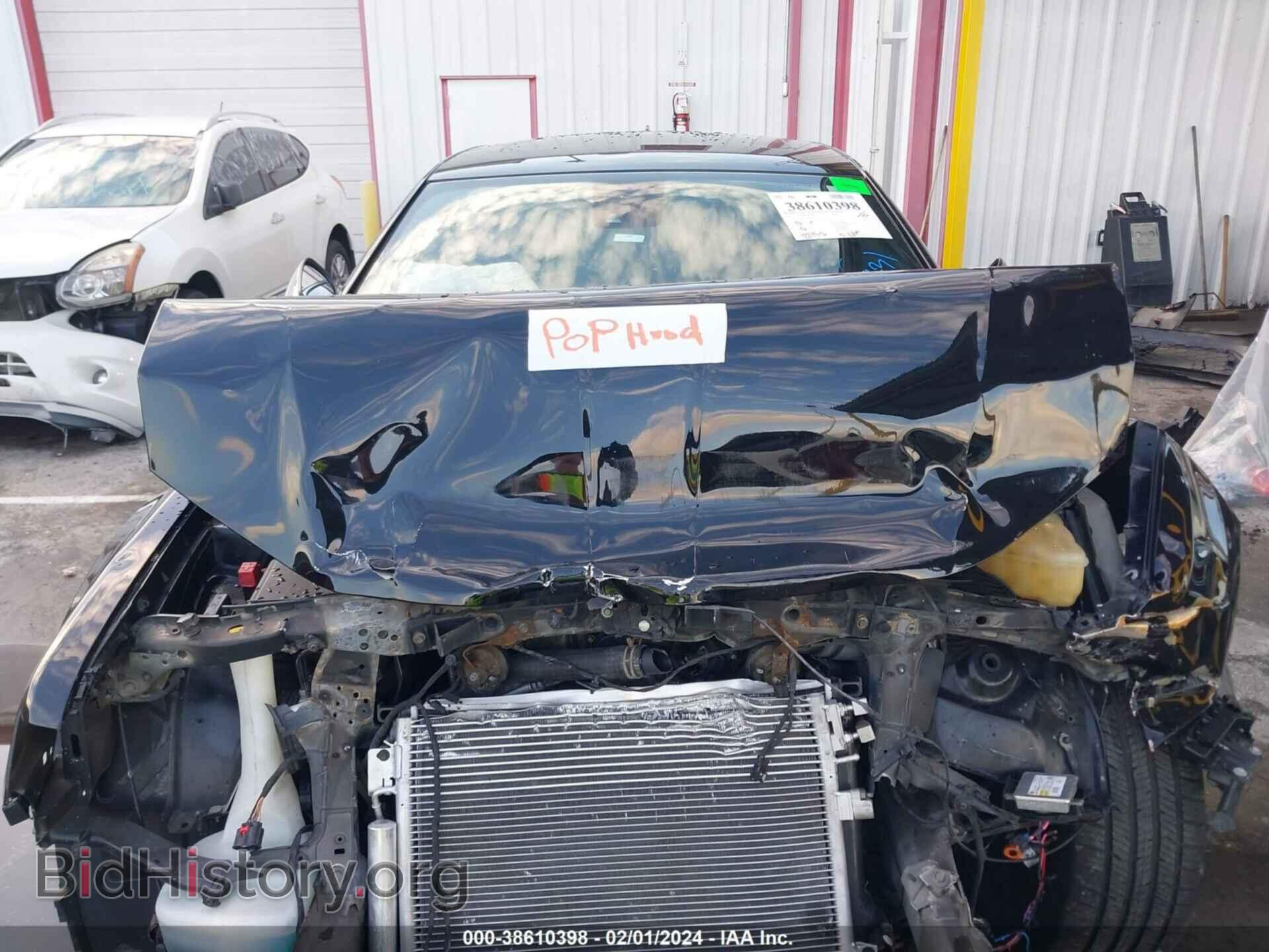 2015 CHRYSLER 300C - VIN: 2C3CCASG5FH767338 - Фото 10