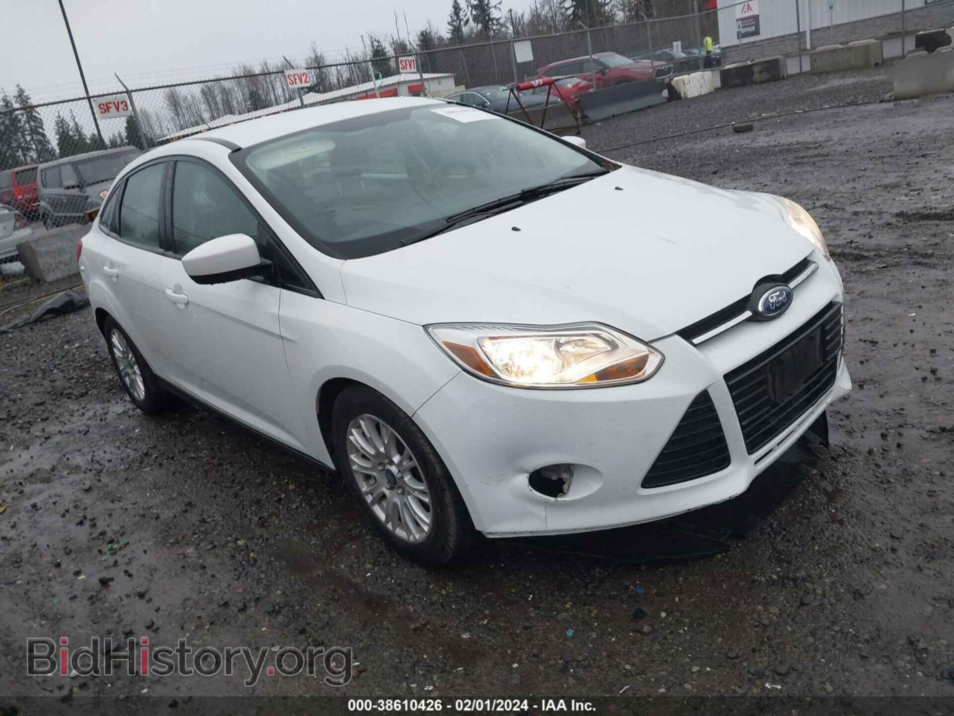Photo 1FAHP3F23CL178356 - FORD FOCUS 2012